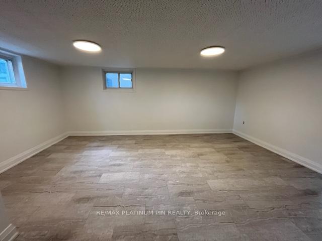 Photo 10 of 194 Florence Avenue, North York, Lansing-Westgate — HOMEH