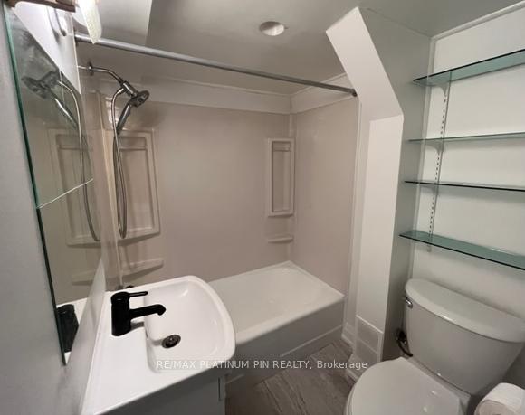 Photo 11 of 194 Florence Avenue, North York, Lansing-Westgate — HOMEH
