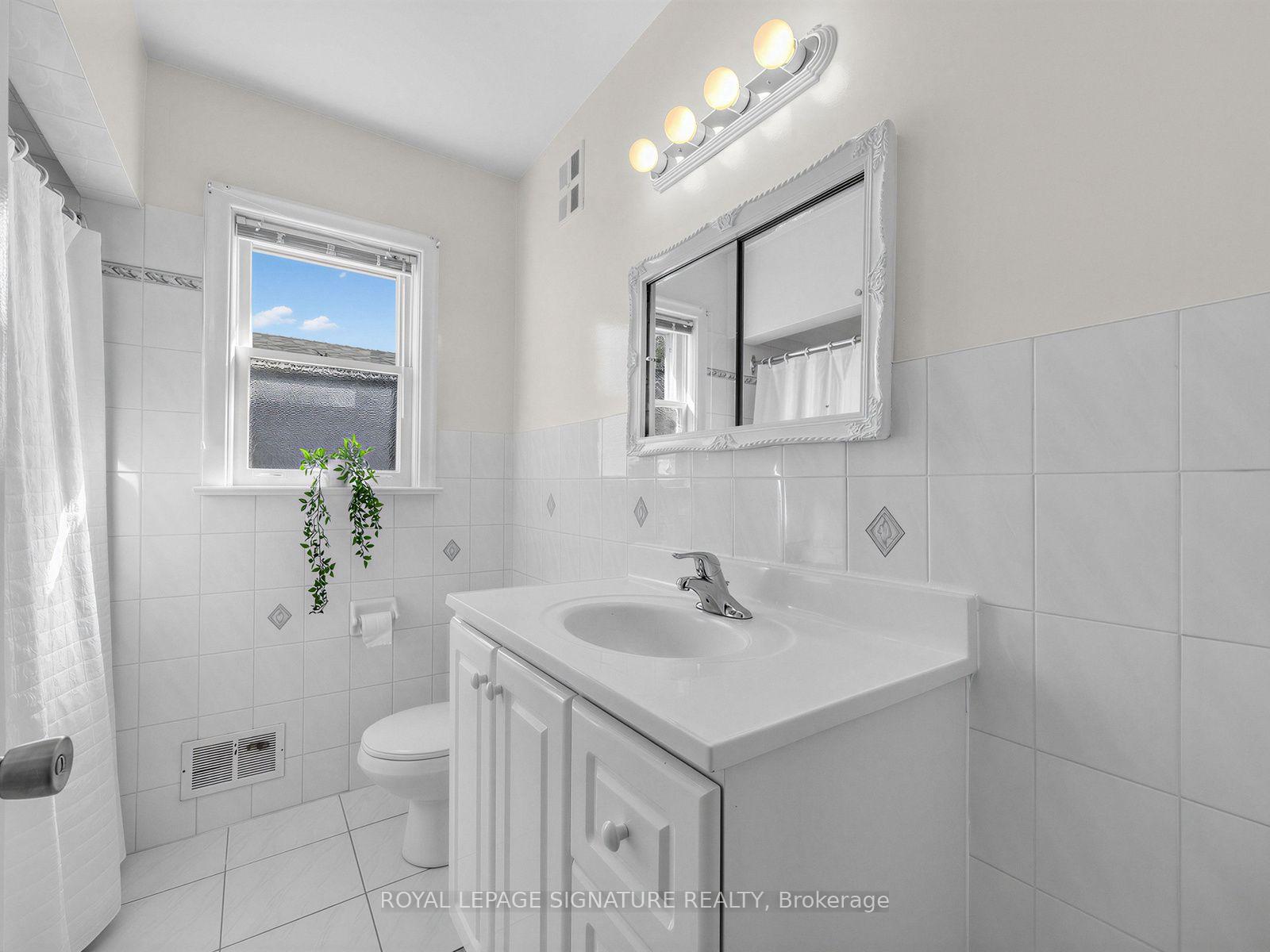 Photo 20 of 47 Beacon Road, Scarborough, Dorset Park — HOMEH