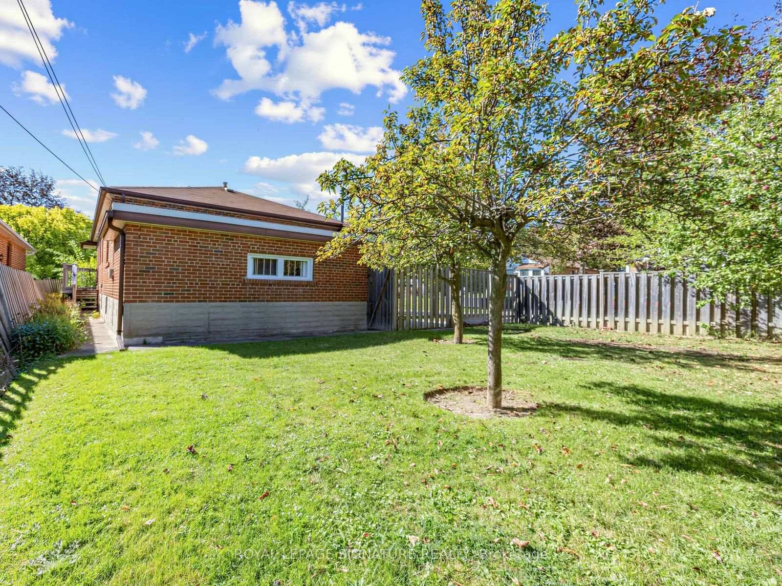 Photo 36 of 47 Beacon Road, Scarborough, Dorset Park — HOMEH