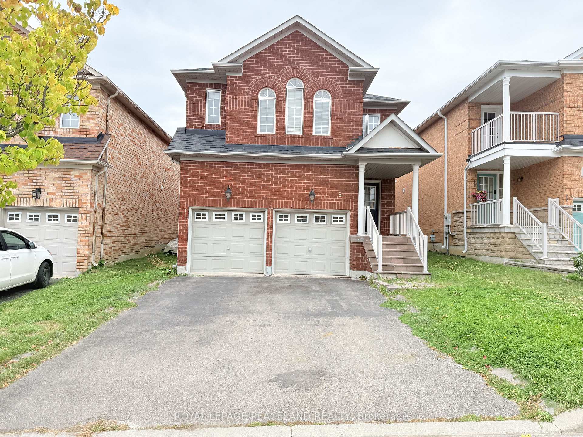 Photo 2 of 8 Maffey Crescent, Richmond Hill, Westbrook — HOMEH
