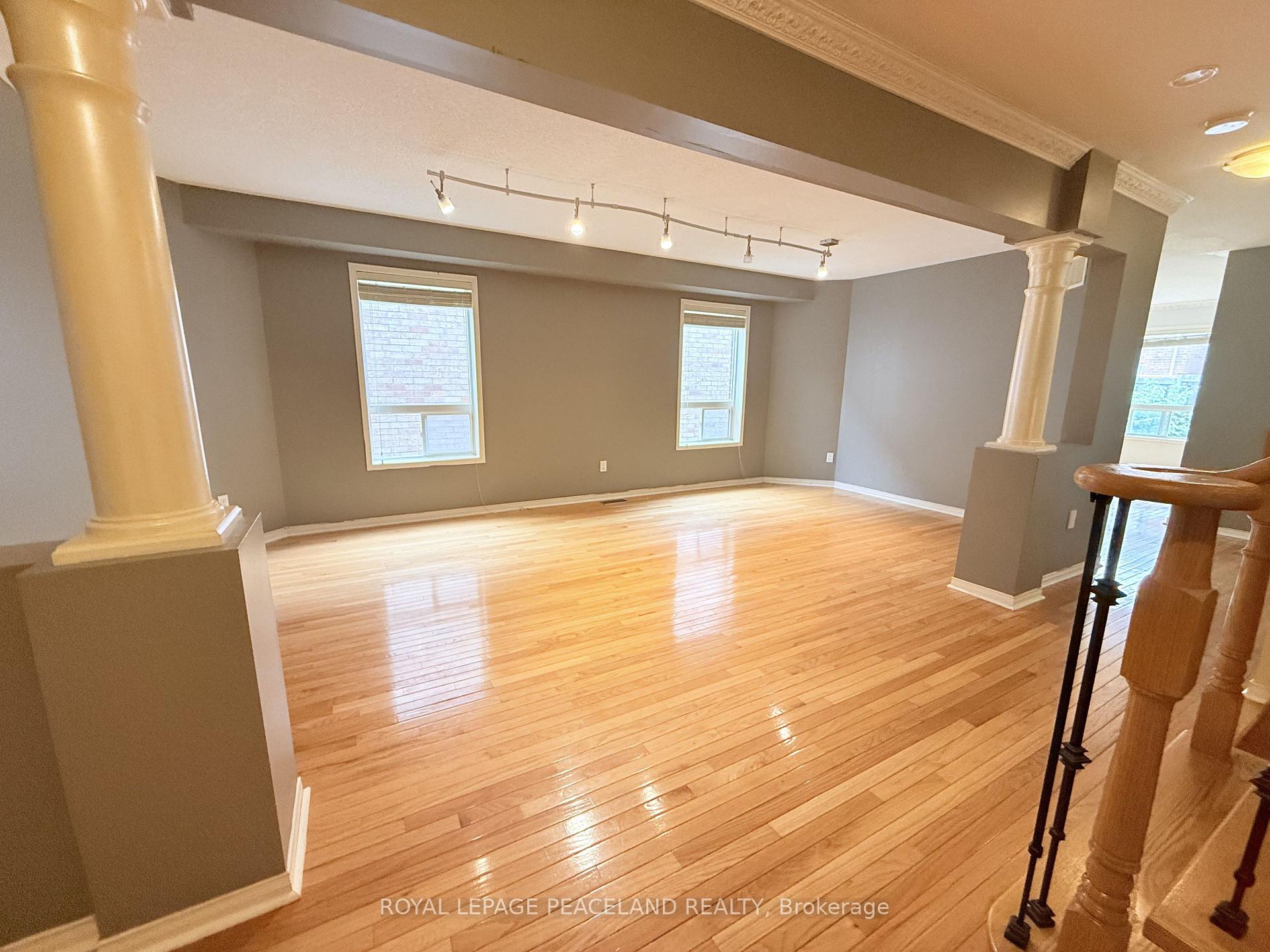 Photo 4 of 8 Maffey Crescent, Richmond Hill, Westbrook — HOMEH