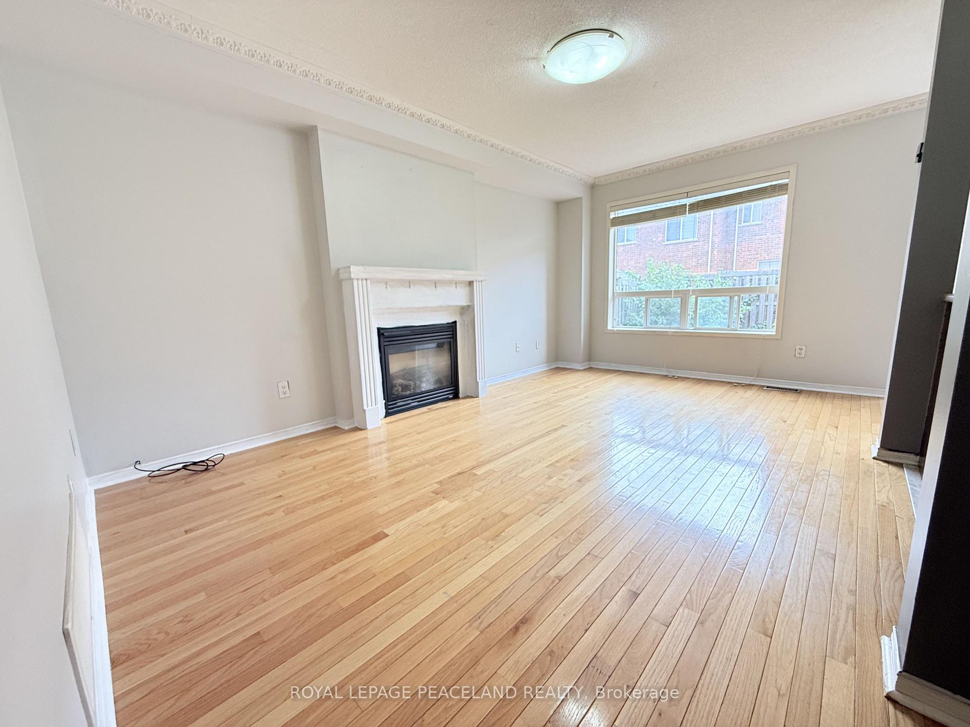Photo 6 of 8 Maffey Crescent, Richmond Hill, Westbrook — HOMEH