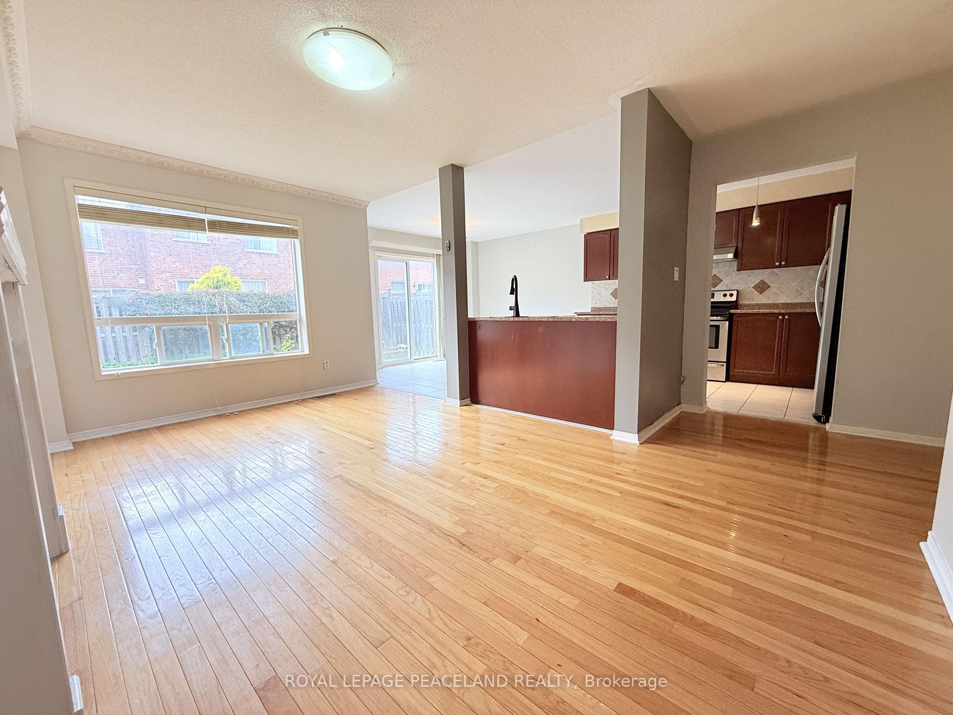Photo 9 of 8 Maffey Crescent, Richmond Hill, Westbrook — HOMEH