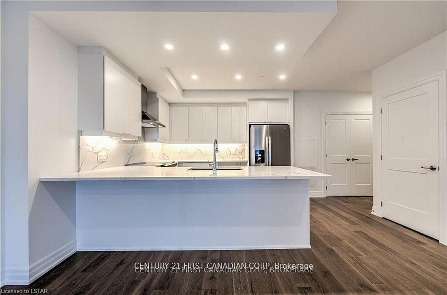 Photo 10 of Unit 709, 460 Callaway Road, London, North R — HOMEH