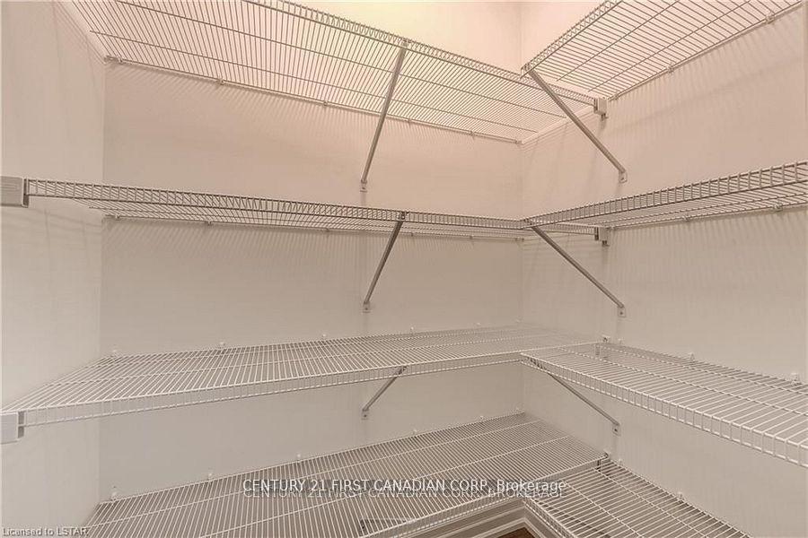 Photo 14 of Unit 709, 460 Callaway Road, London, North R — HOMEH