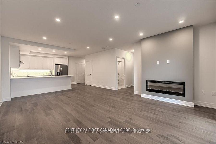 Photo 17 of Unit 709, 460 Callaway Road, London, North R — HOMEH