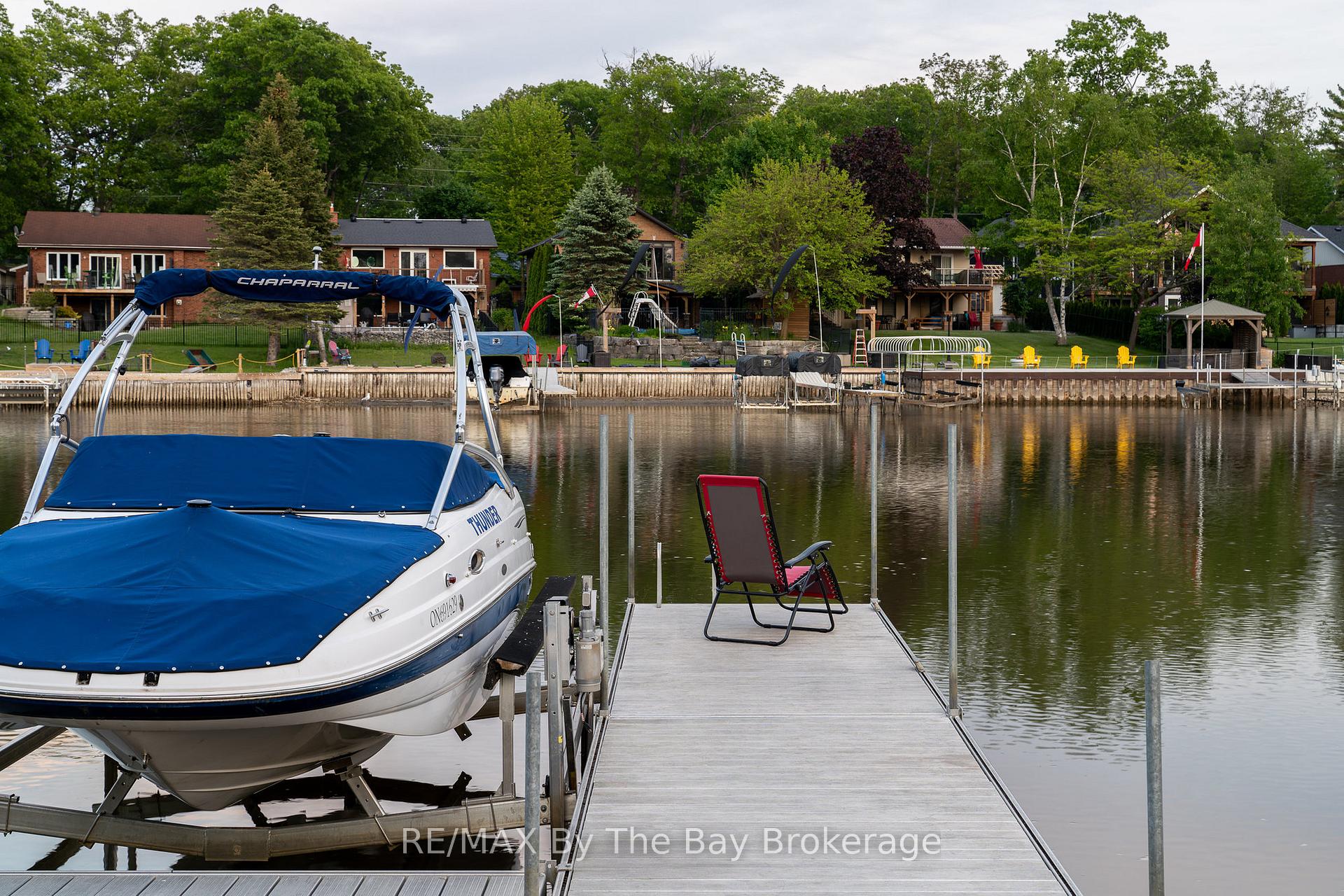 Photo 60 of 83 Old Mosley Street, Wasaga Beach — HOMEH