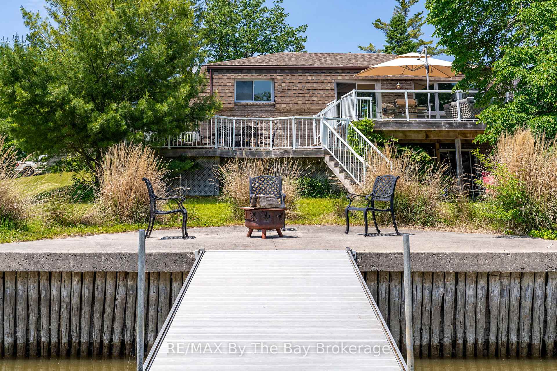 Photo 21 of 83 Old Mosley Street, Wasaga Beach — HOMEH