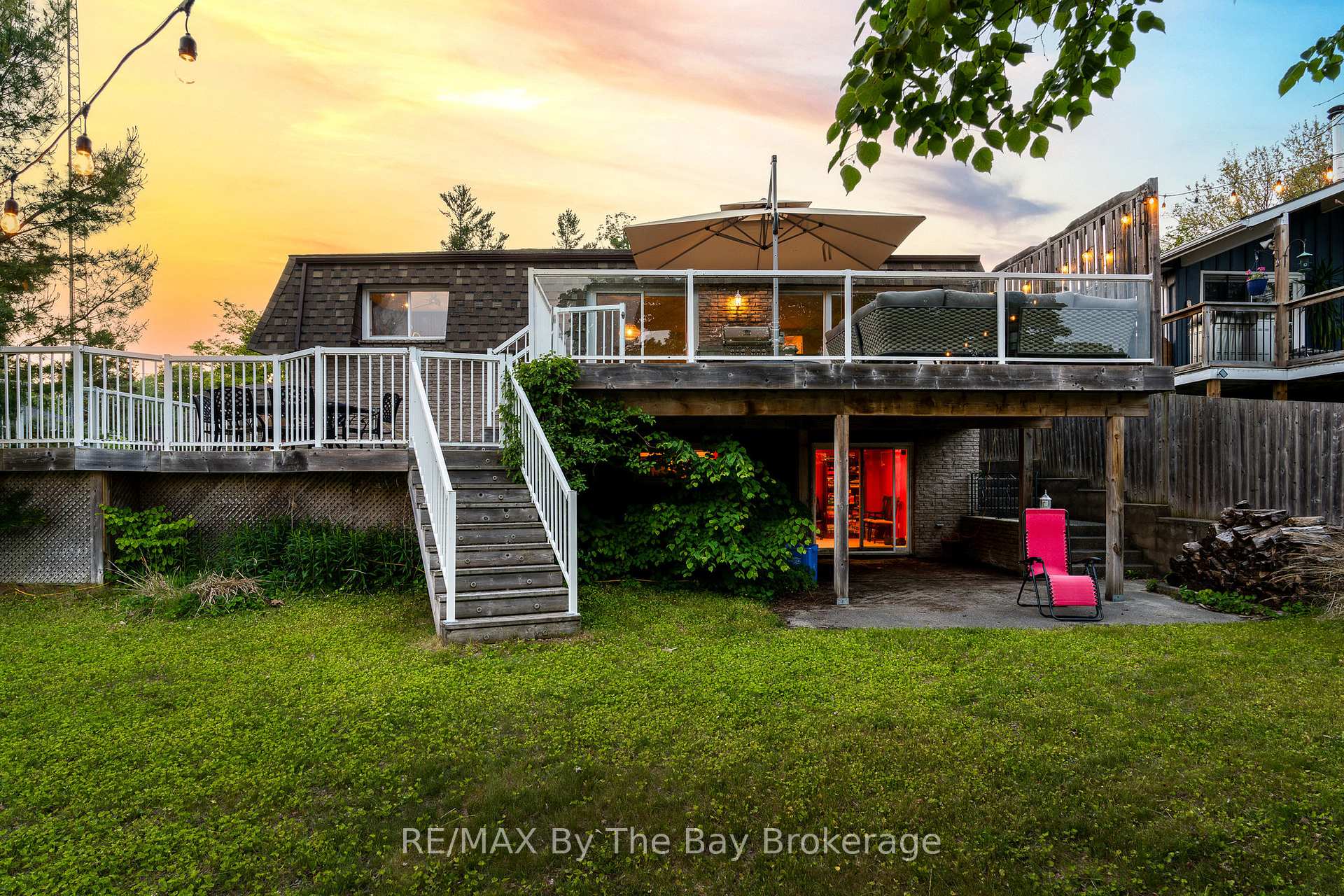 Photo 51 of 83 Old Mosley Street, Wasaga Beach — HOMEH