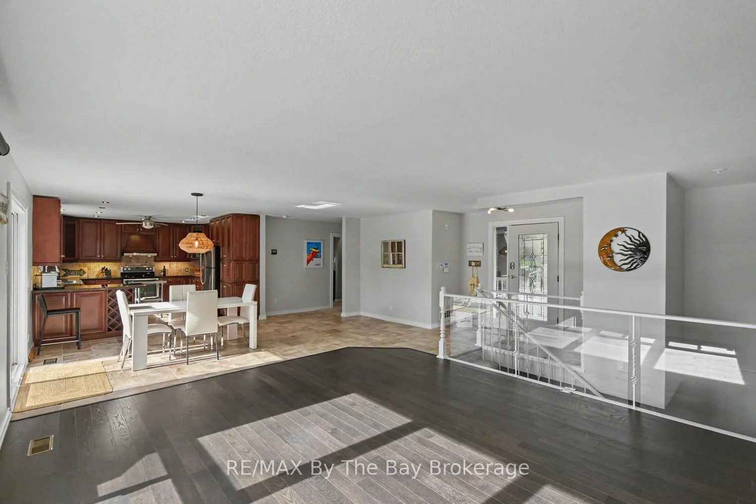Photo 13 of 83 Old Mosley Street, Wasaga Beach — HOMEH