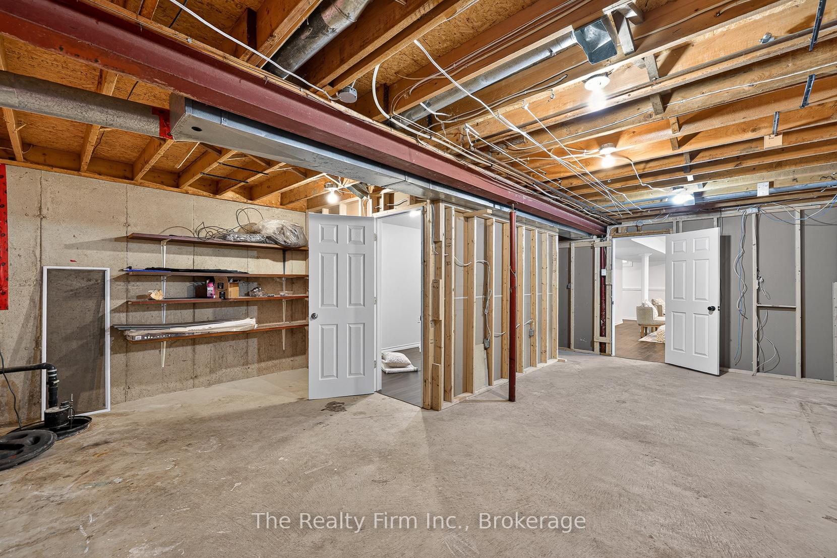 Photo 24 of 48 Naskapi Street, Woodstock, Woodstock - North — HOMEH