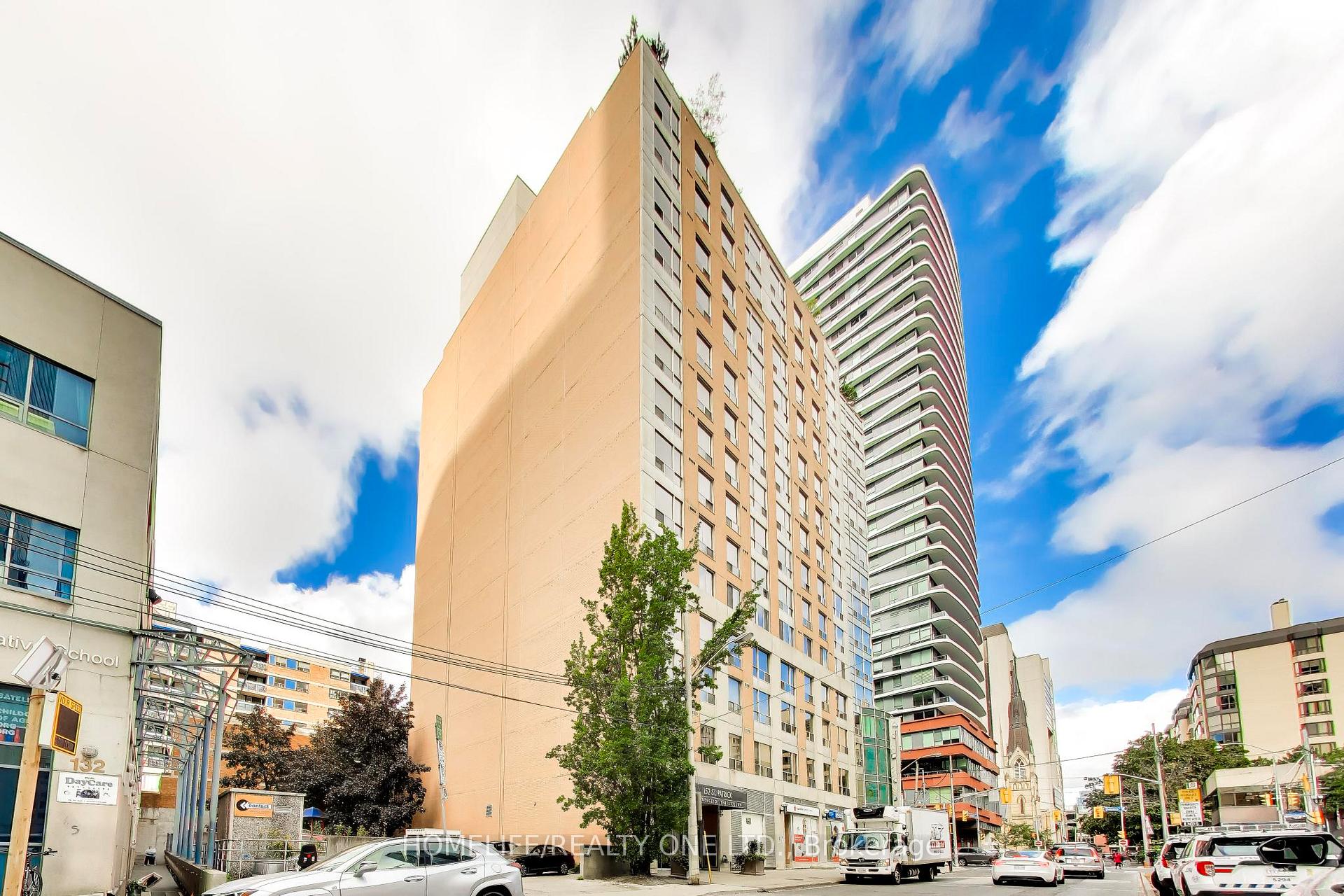 Photo 5 of Unit 1105, 152 St Patrick Street, Toronto, Kensington-Chinatown — HOMEH