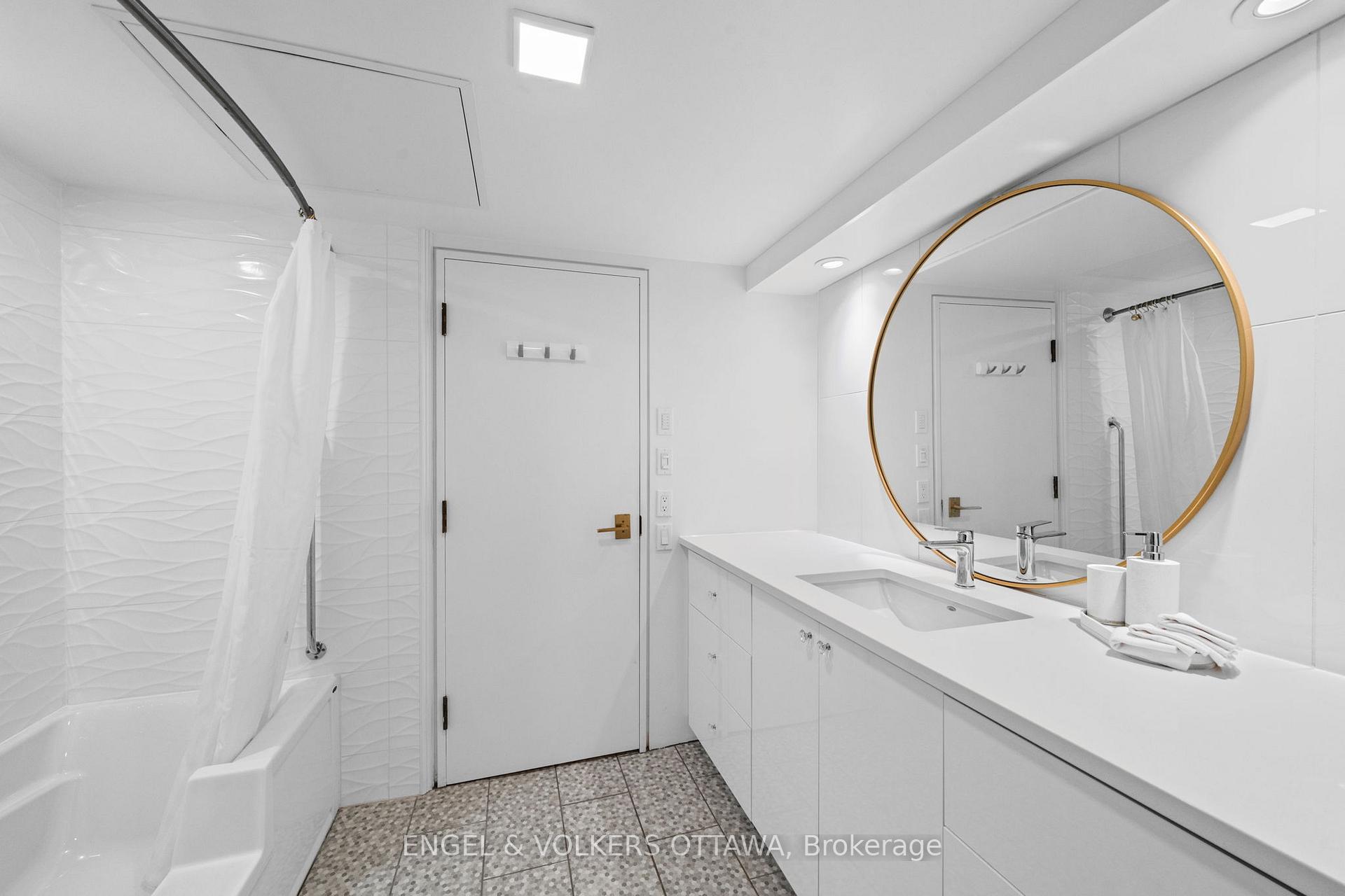 Photo 32 of Unit 103, 111 Echo Drive, Ottawa, Ottawa East — HOMEH
