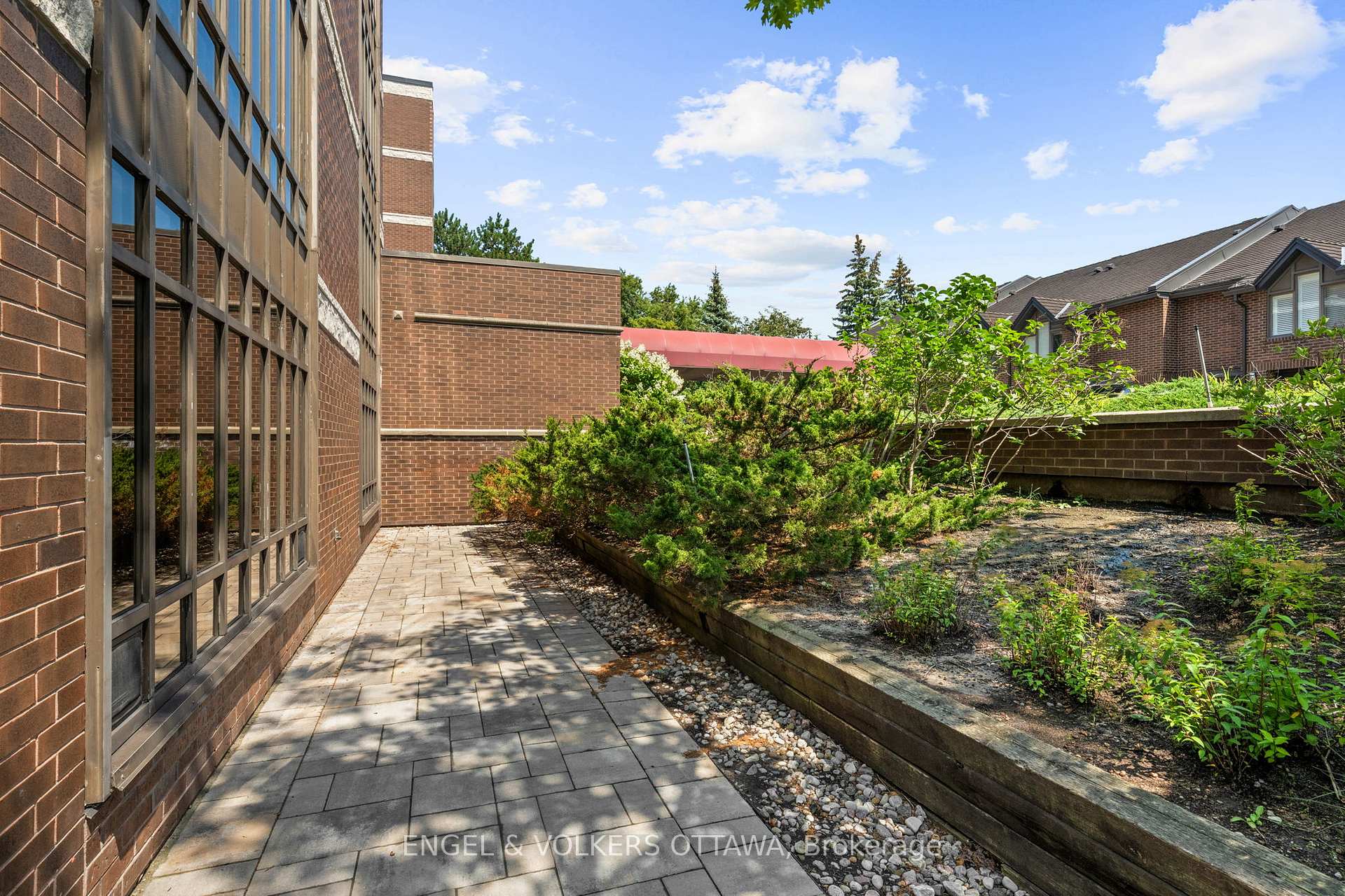 Photo 39 of Unit 103, 111 Echo Drive, Ottawa, Ottawa East — HOMEH