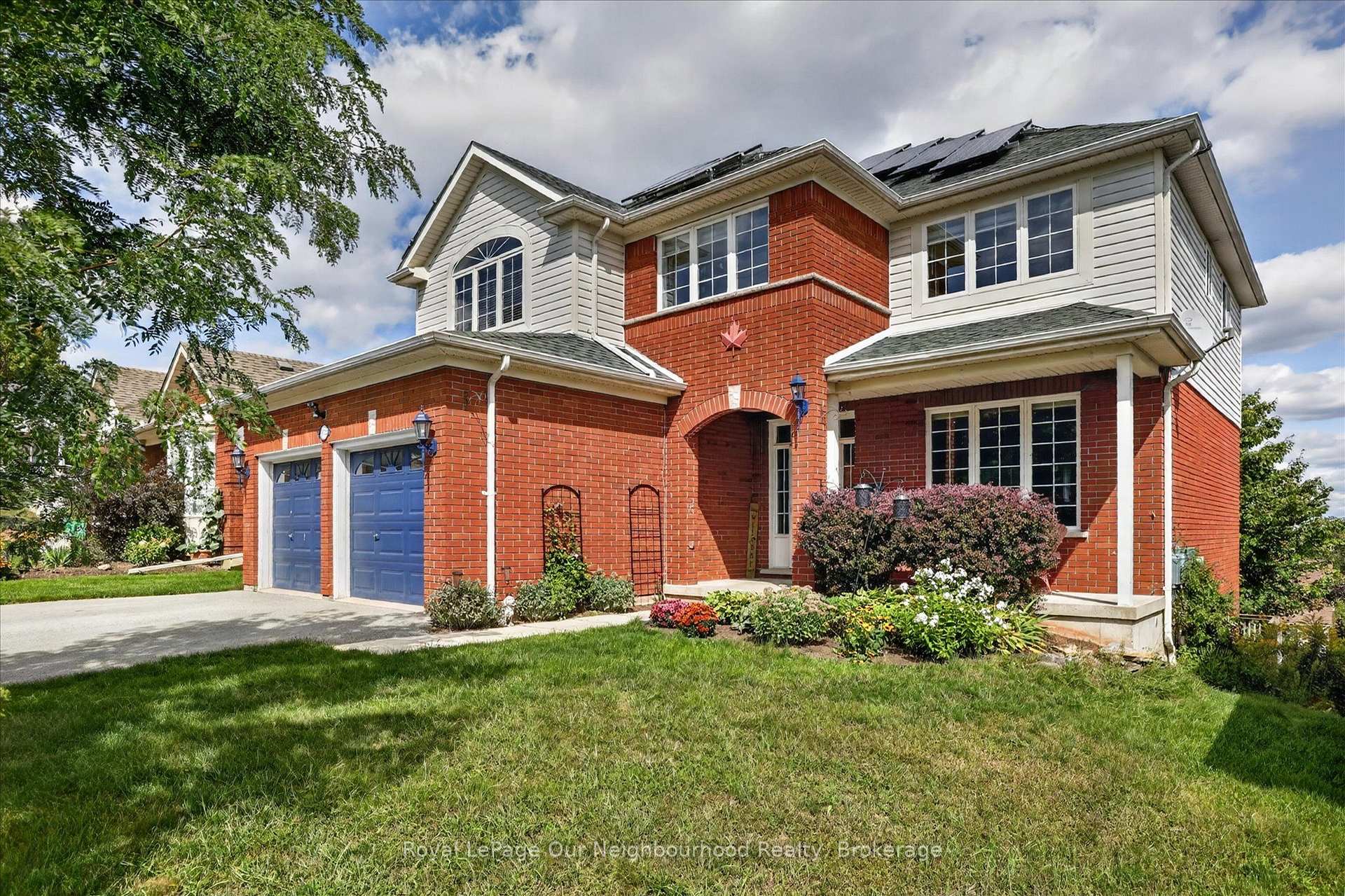 Photo 2 of 1072 Silverdale Road, Peterborough, Otonabee Ward 1 — HOMEH