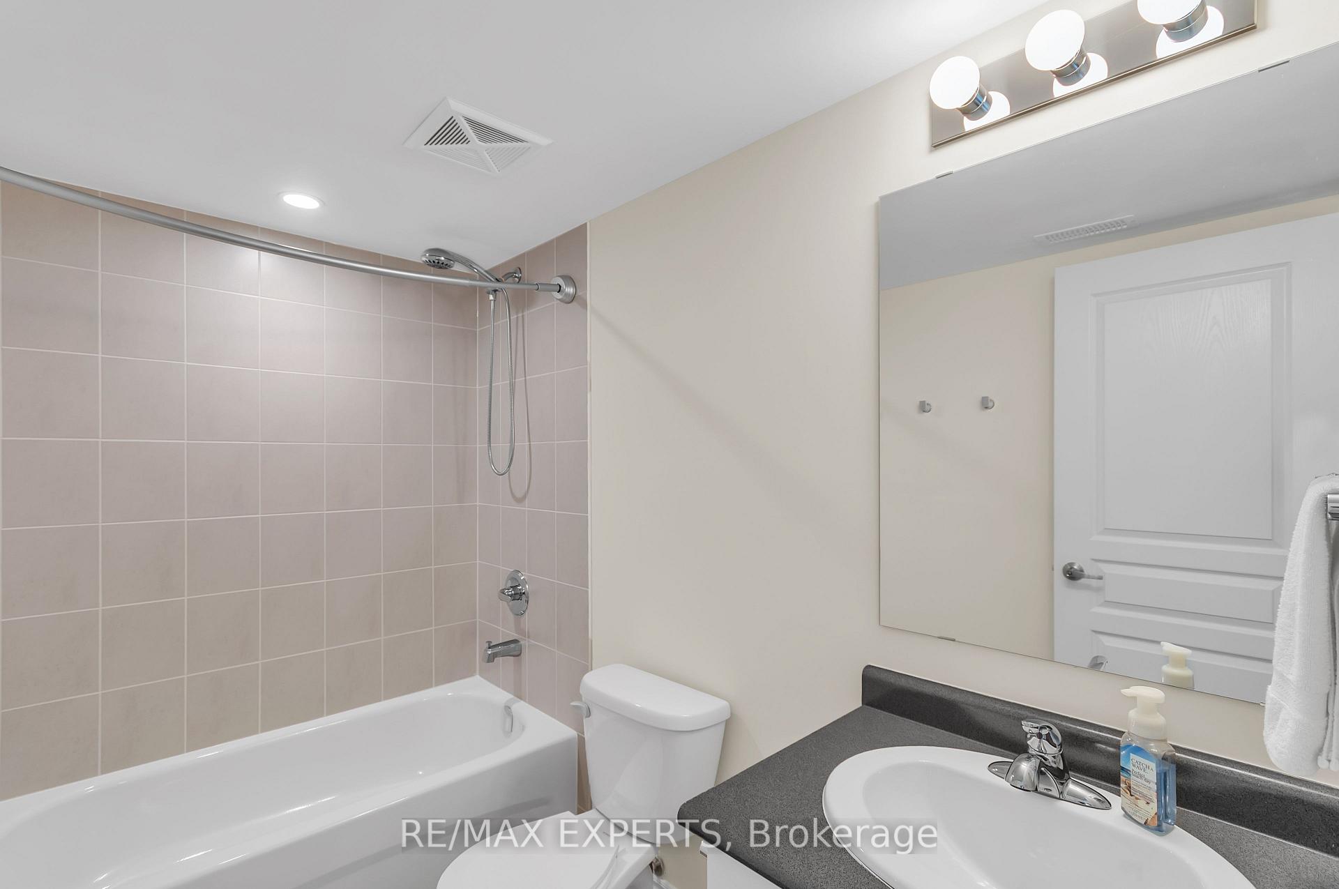 Photo 18 of 4 Cove Court, Collingwood — HOMEH