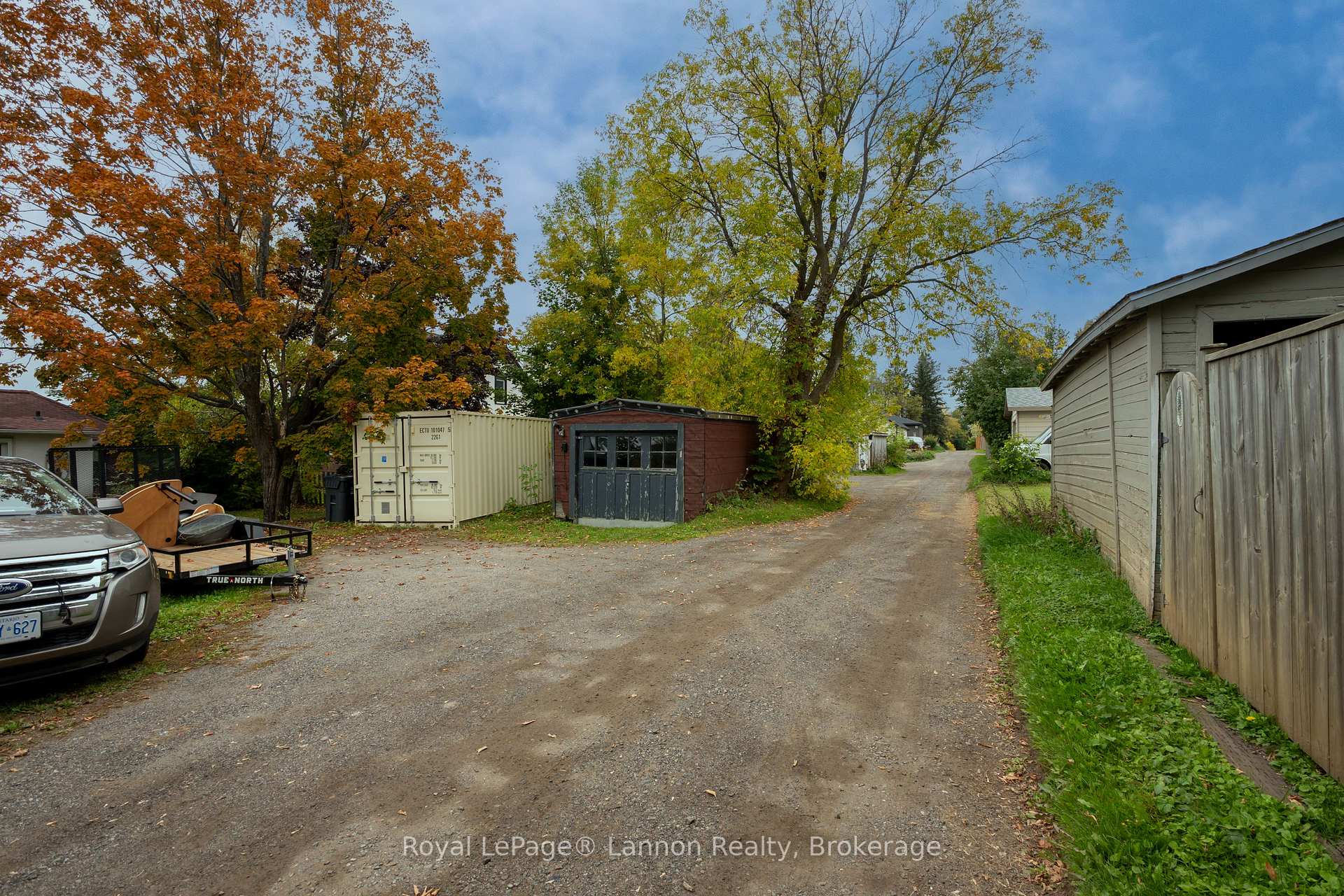 Photo 42 of 82 College Street W, Thunder Bay, College Heights — HOMEH