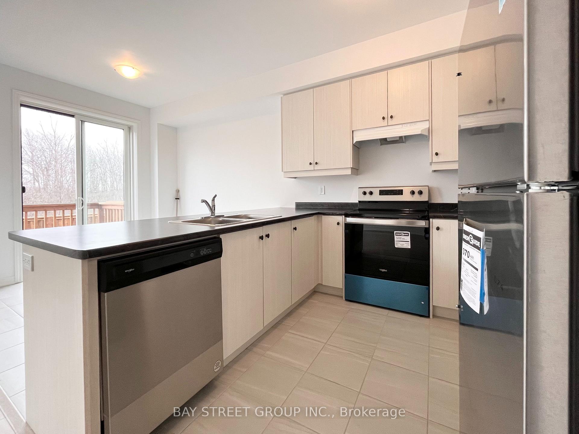 Photo 6 of Unit 25, 7444 Baycrest Common, Niagara Falls, Oldfield — HOMEH