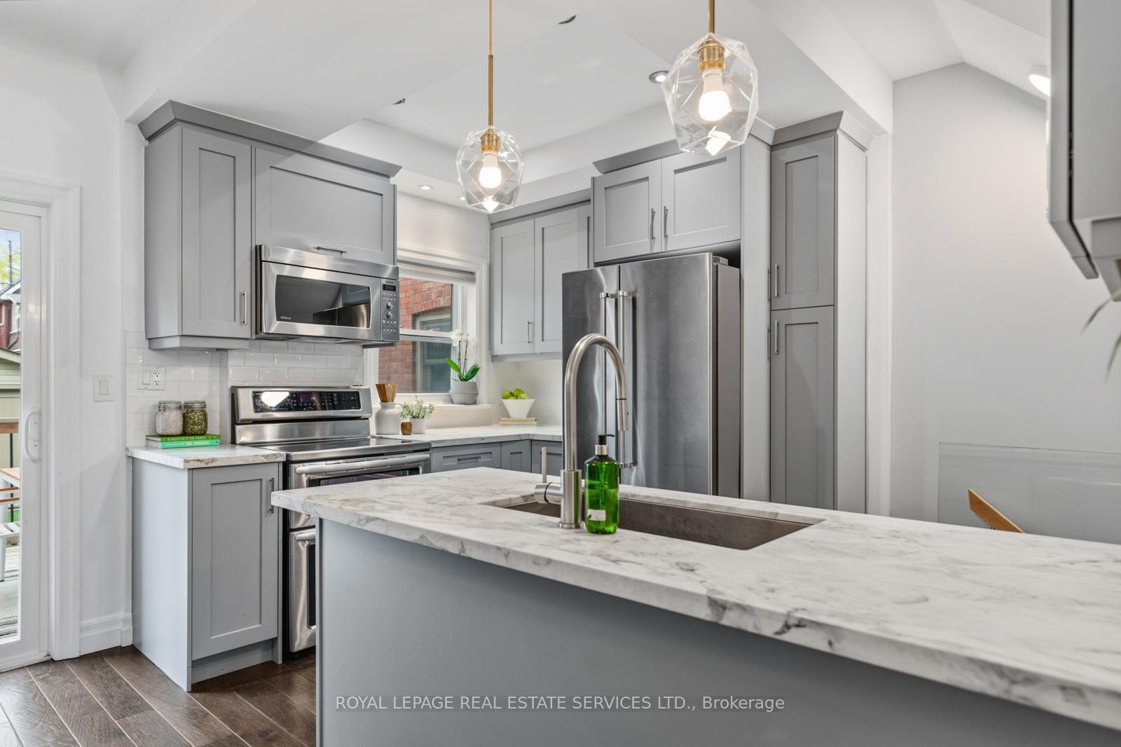 Photo 14 of 494 Durie Street, Toronto, Runnymede-Bloor West Village — HOMEH