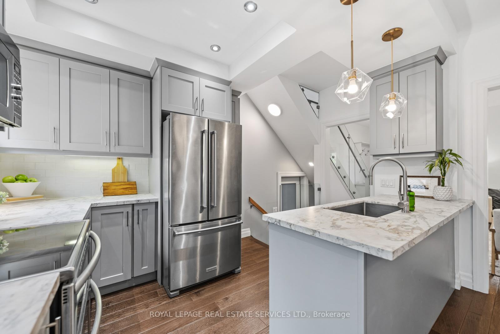 Photo 15 of 494 Durie Street, Toronto, Runnymede-Bloor West Village — HOMEH