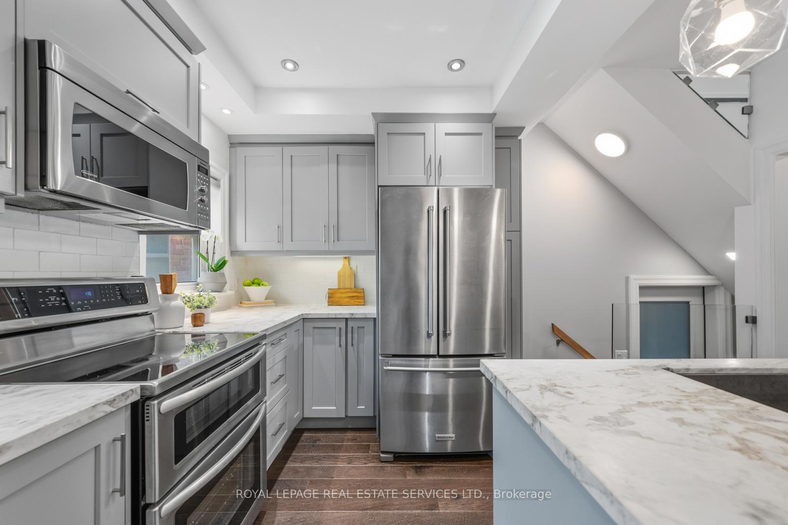 Photo 16 of 494 Durie Street, Toronto, Runnymede-Bloor West Village — HOMEH