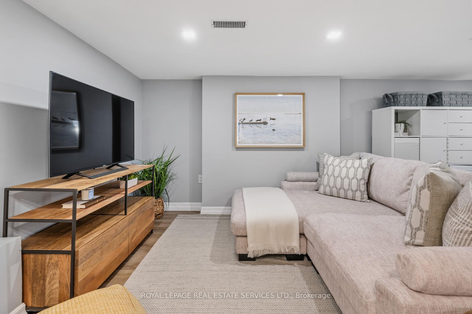 Photo 31 of 494 Durie Street, Toronto, Runnymede-Bloor West Village — HOMEH