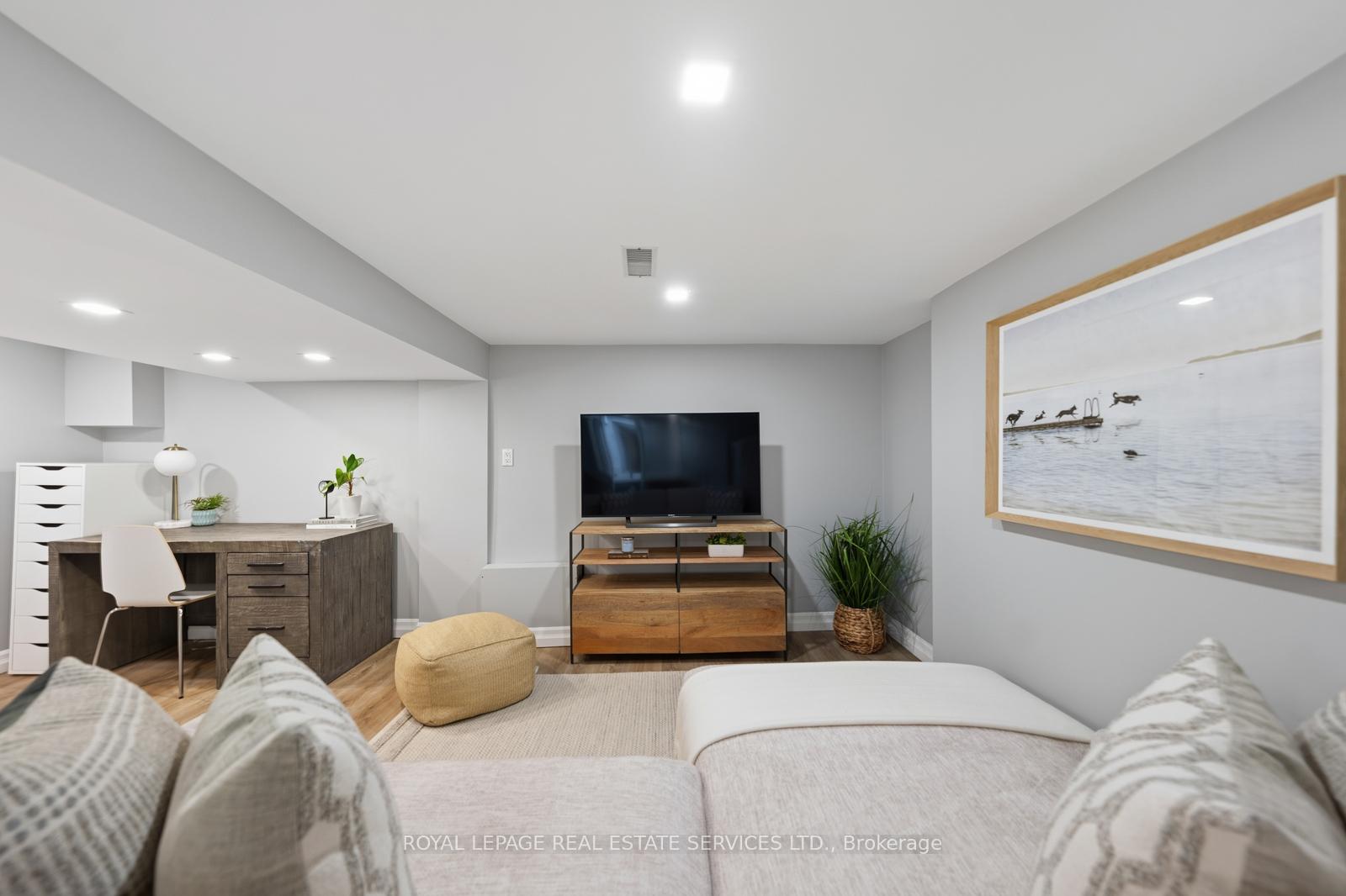 Photo 33 of 494 Durie Street, Toronto, Runnymede-Bloor West Village — HOMEH