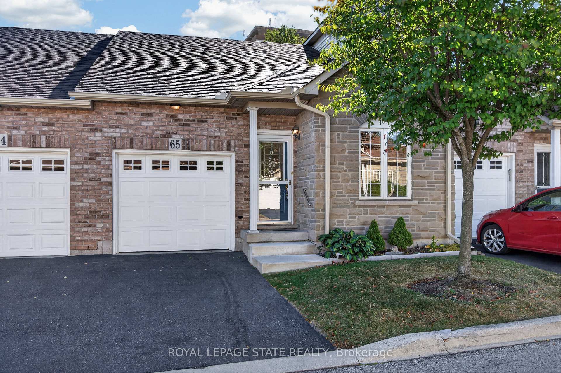 Photo 3 of Unit 65, 566 Southridge Drive, Hamilton, Mountview — HOMEH