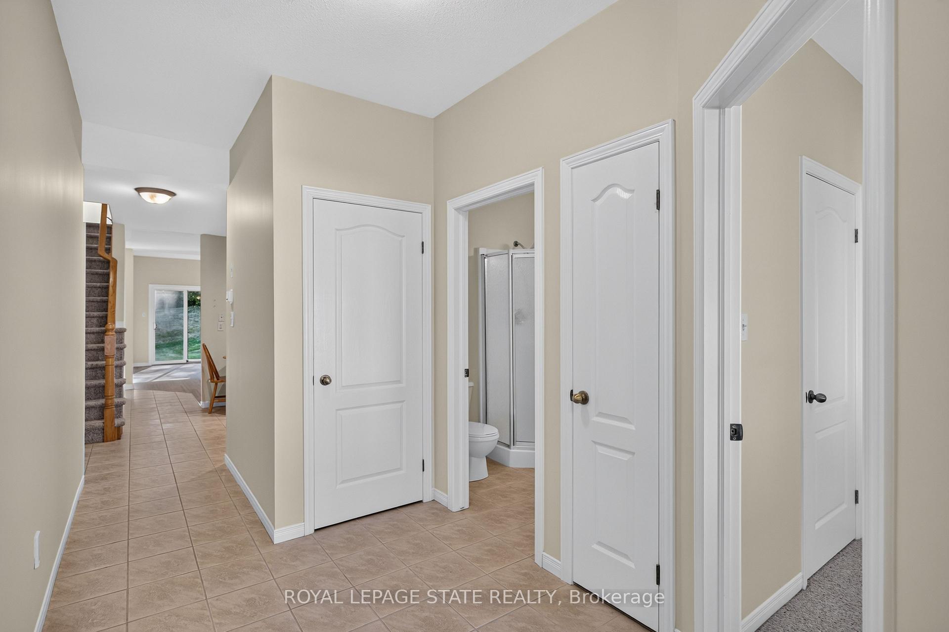 Photo 6 of Unit 65, 566 Southridge Drive, Hamilton, Mountview — HOMEH