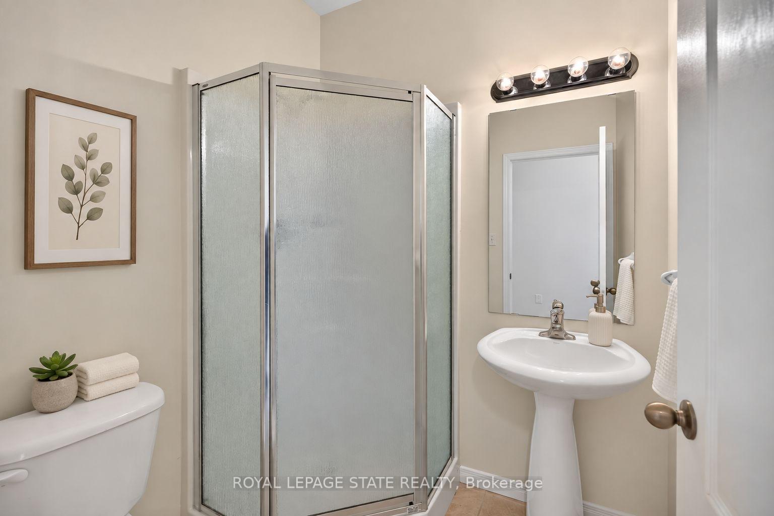 Photo 9 of Unit 65, 566 Southridge Drive, Hamilton, Mountview — HOMEH