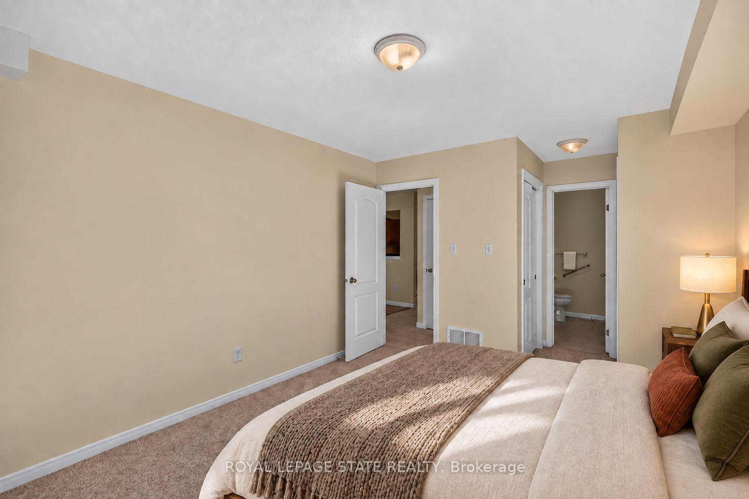 Photo 19 of Unit 65, 566 Southridge Drive, Hamilton, Mountview — HOMEH