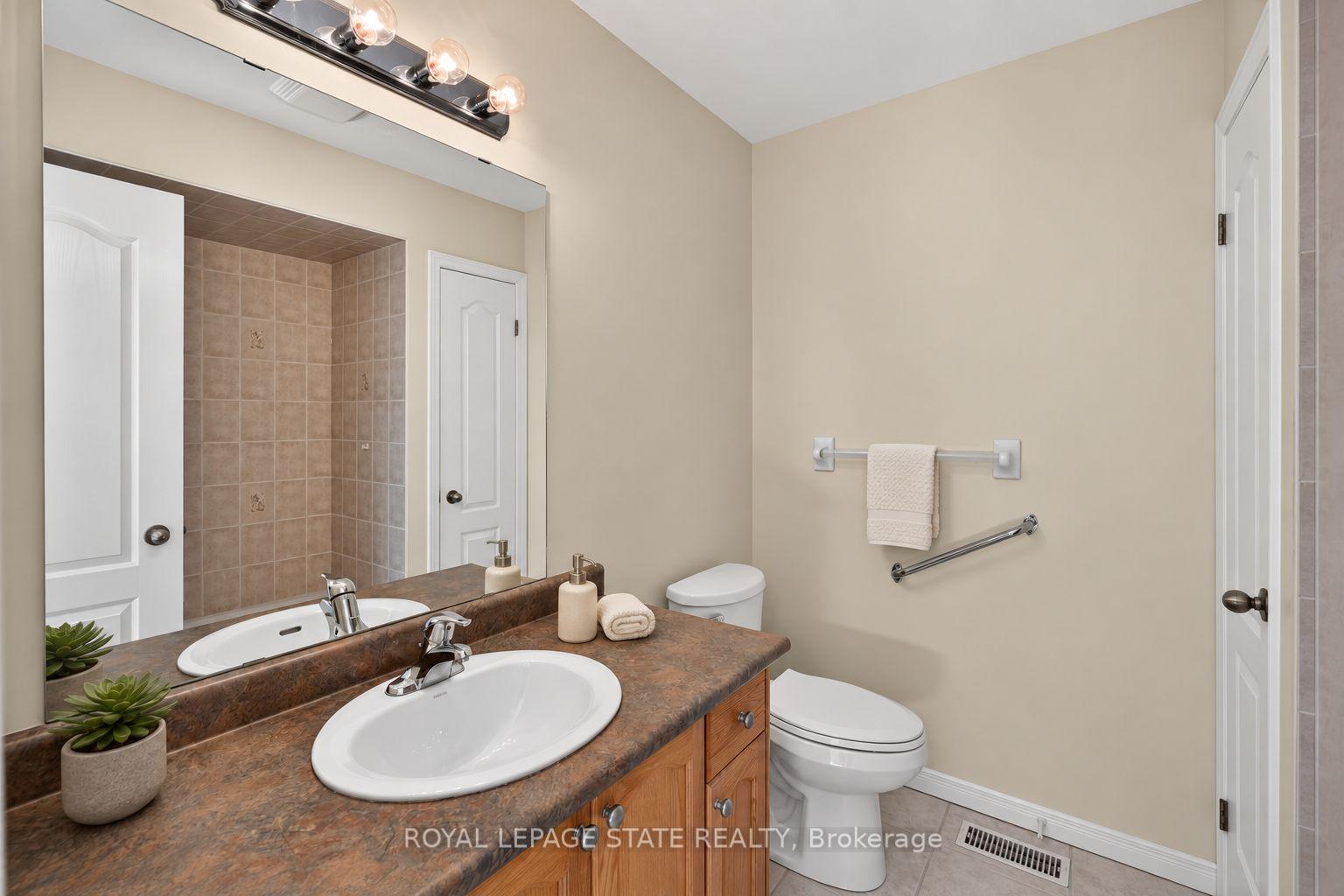Photo 20 of Unit 65, 566 Southridge Drive, Hamilton, Mountview — HOMEH