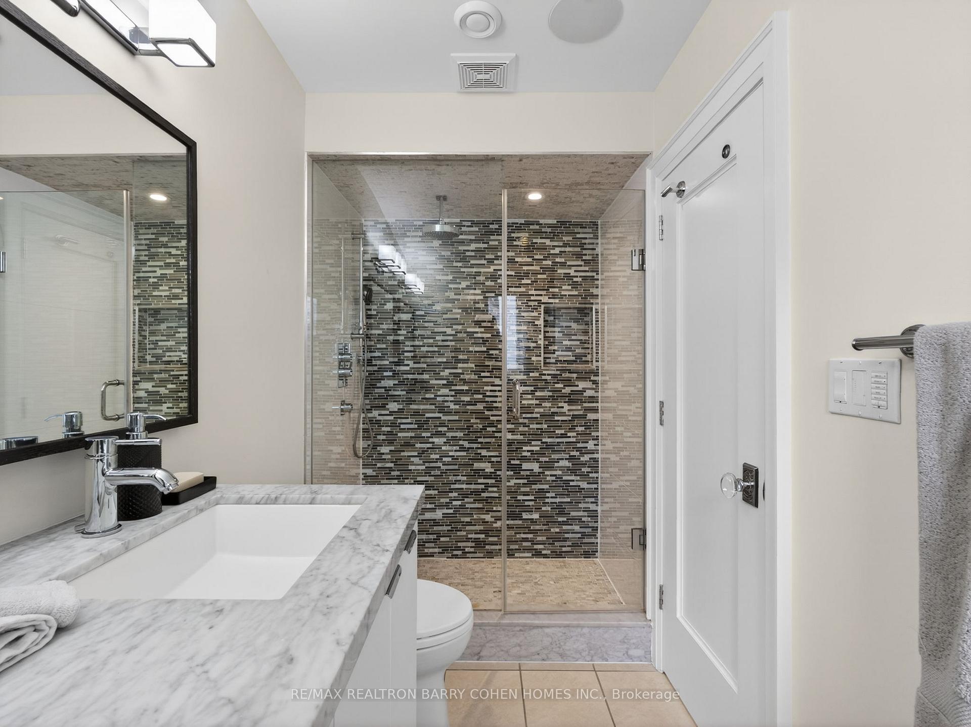 Photo 36 of 11 Ormsby Crescent, Toronto, Forest Hill South — HOMEH