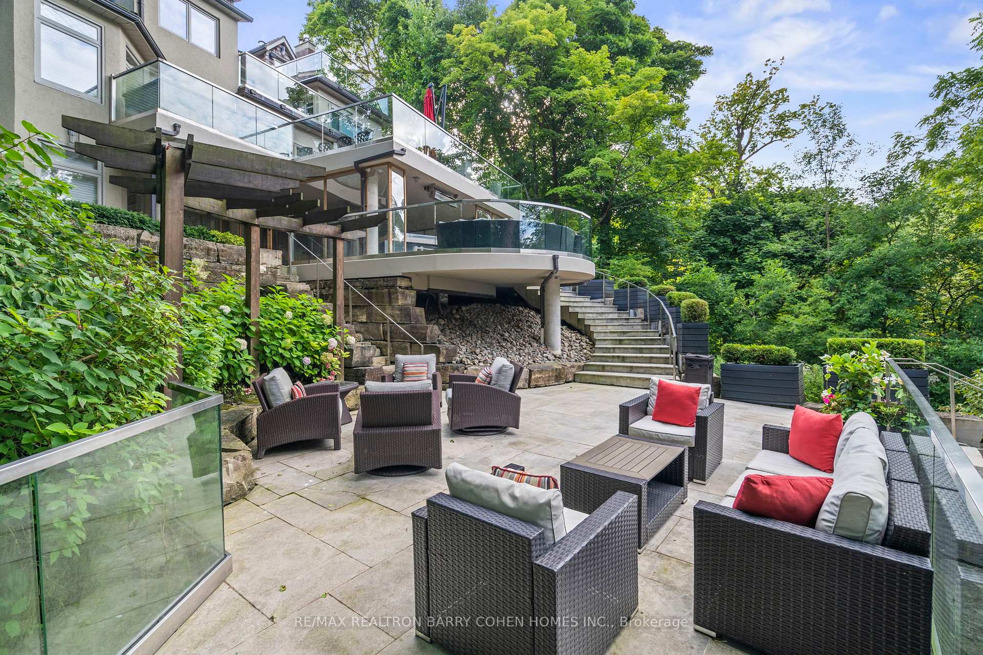 Photo 42 of 11 Ormsby Crescent, Toronto, Forest Hill South — HOMEH