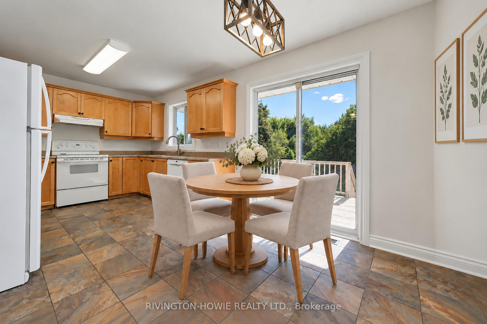 Photo 14 of 184 Rivington Street, Ottawa, Carp — HOMEH