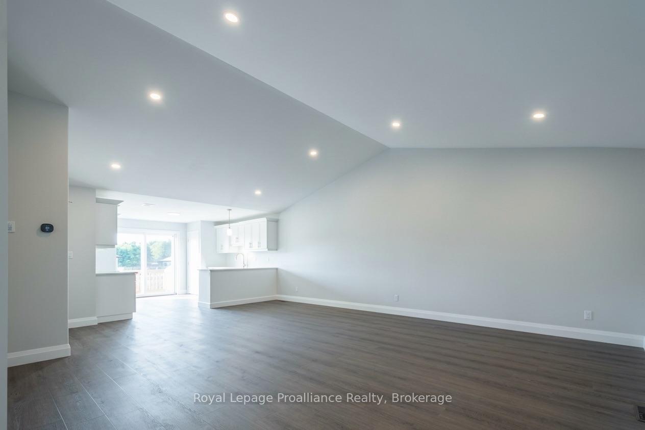 Photo 3 of 44 Mackenzie John Crescent, Brighton — HOMEH
