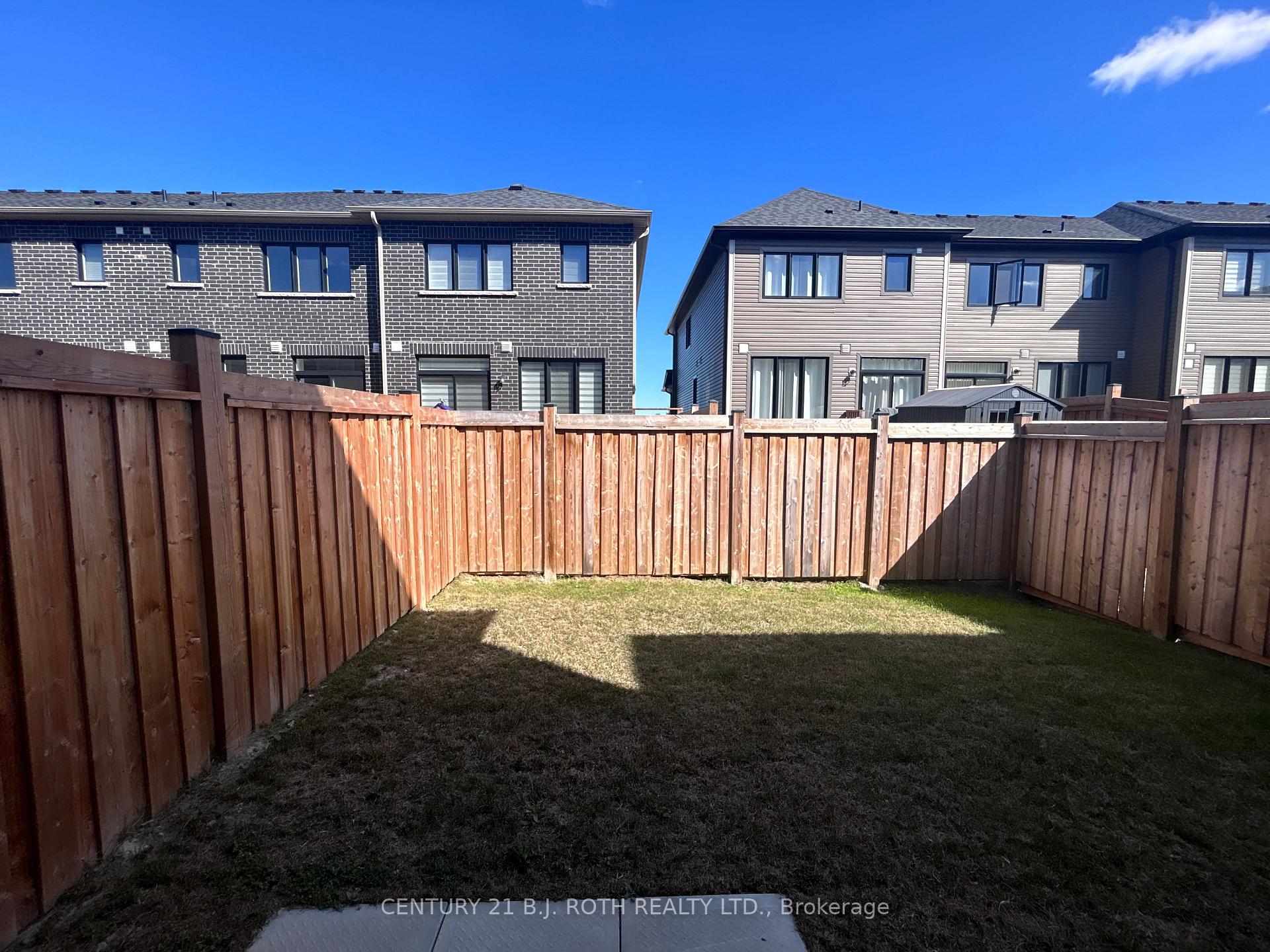 Photo 27 of 15 Milady Crescent, Barrie, Rural Barrie Southeast — HOMEH