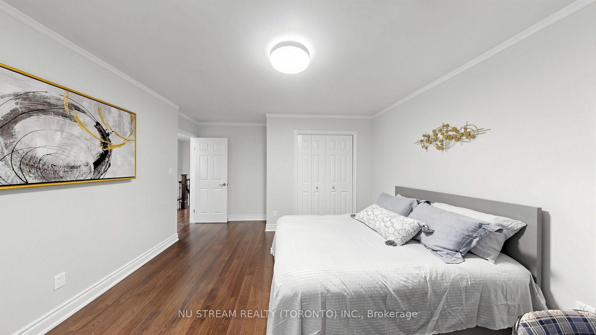 Photo 21 of 3163 Ibbetson Crescent, Mississauga, Erindale — HOMEH