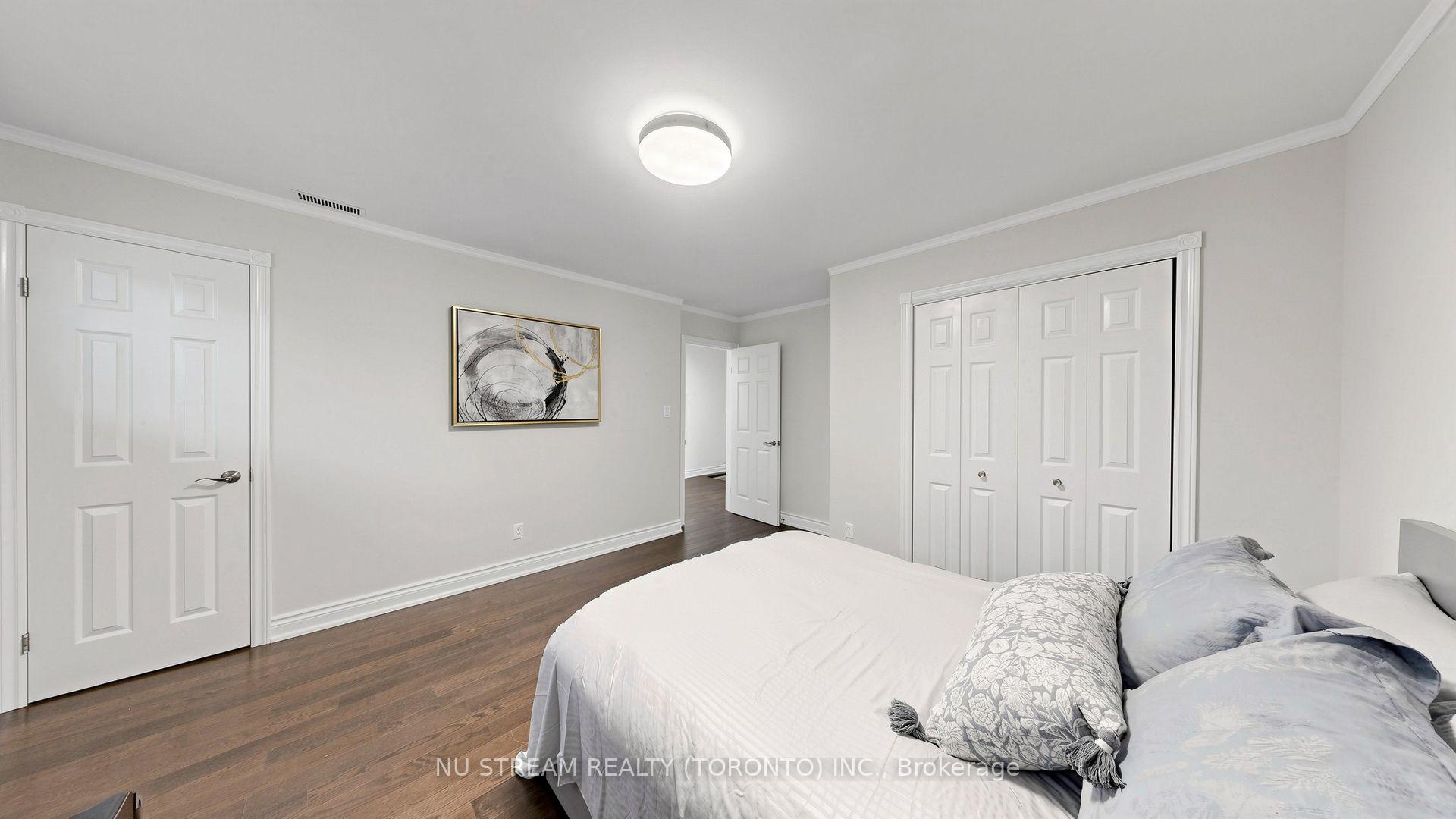 Photo 22 of 3163 Ibbetson Crescent, Mississauga, Erindale — HOMEH