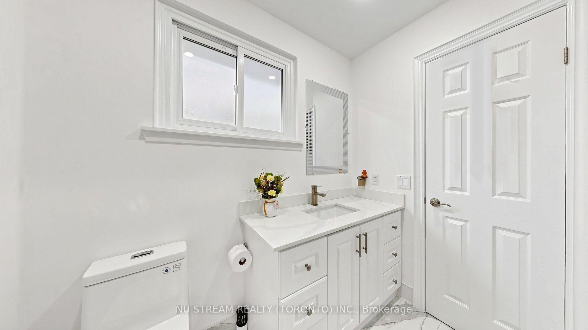 Photo 28 of 3163 Ibbetson Crescent, Mississauga, Erindale — HOMEH