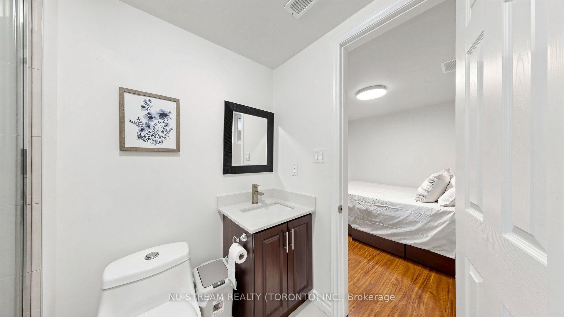 Photo 39 of 3163 Ibbetson Crescent, Mississauga, Erindale — HOMEH