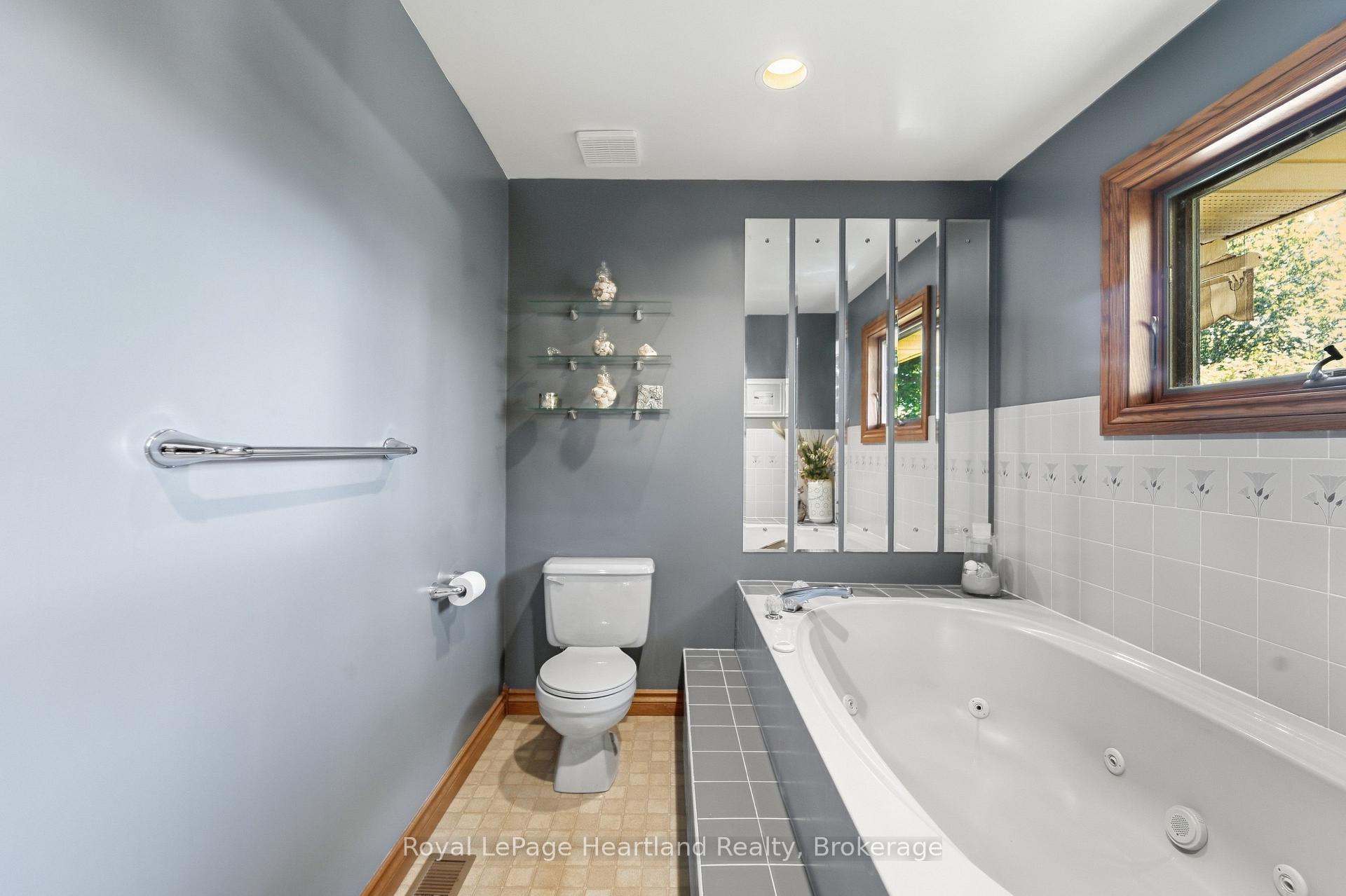 Photo 26 of 51 Kruse Drive, Huron East, Egmondville — HOMEH