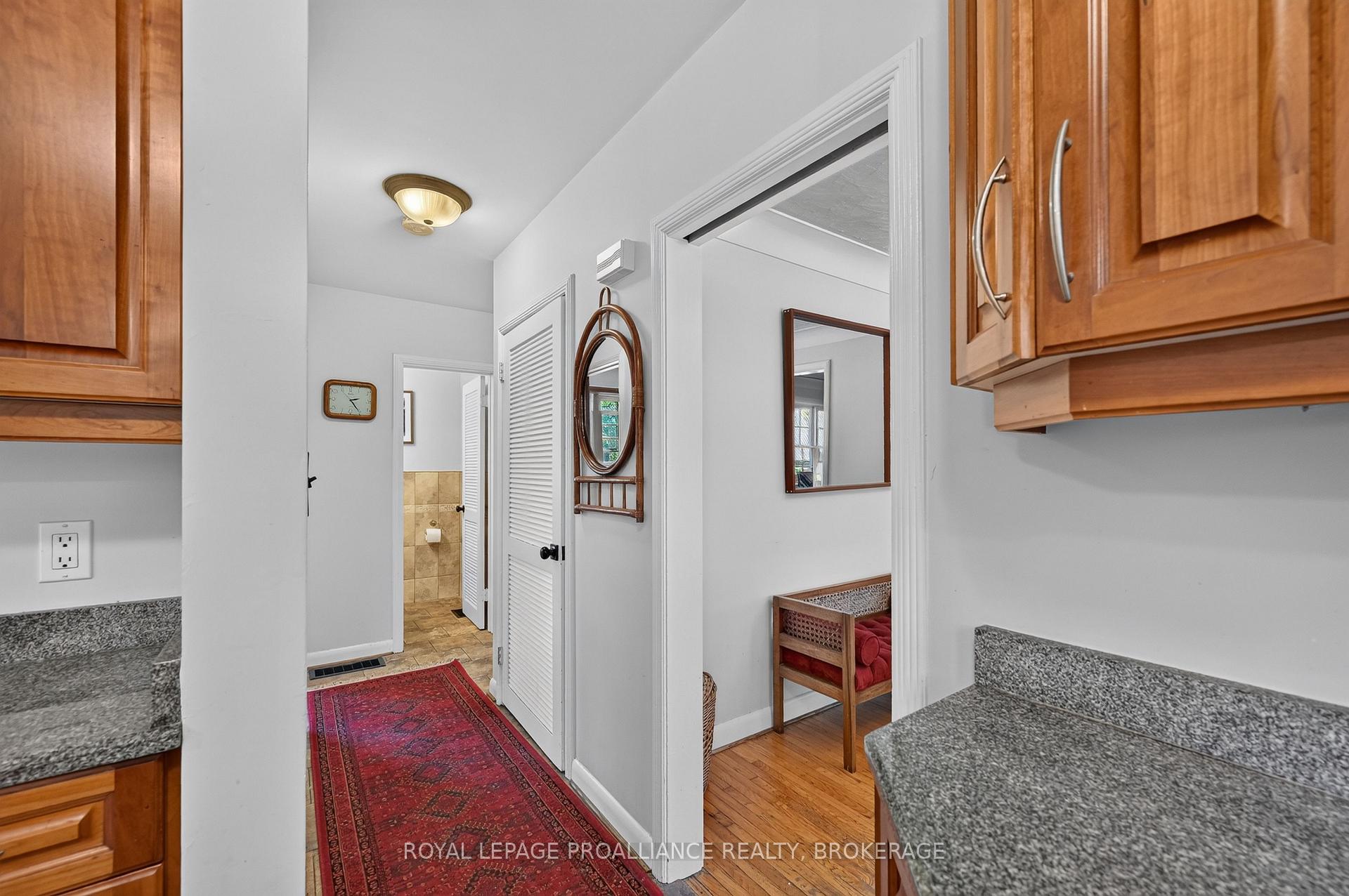 Photo 9 of 289 Avenue Road, Kingston, West of Sir John A. Blvd — HOMEH