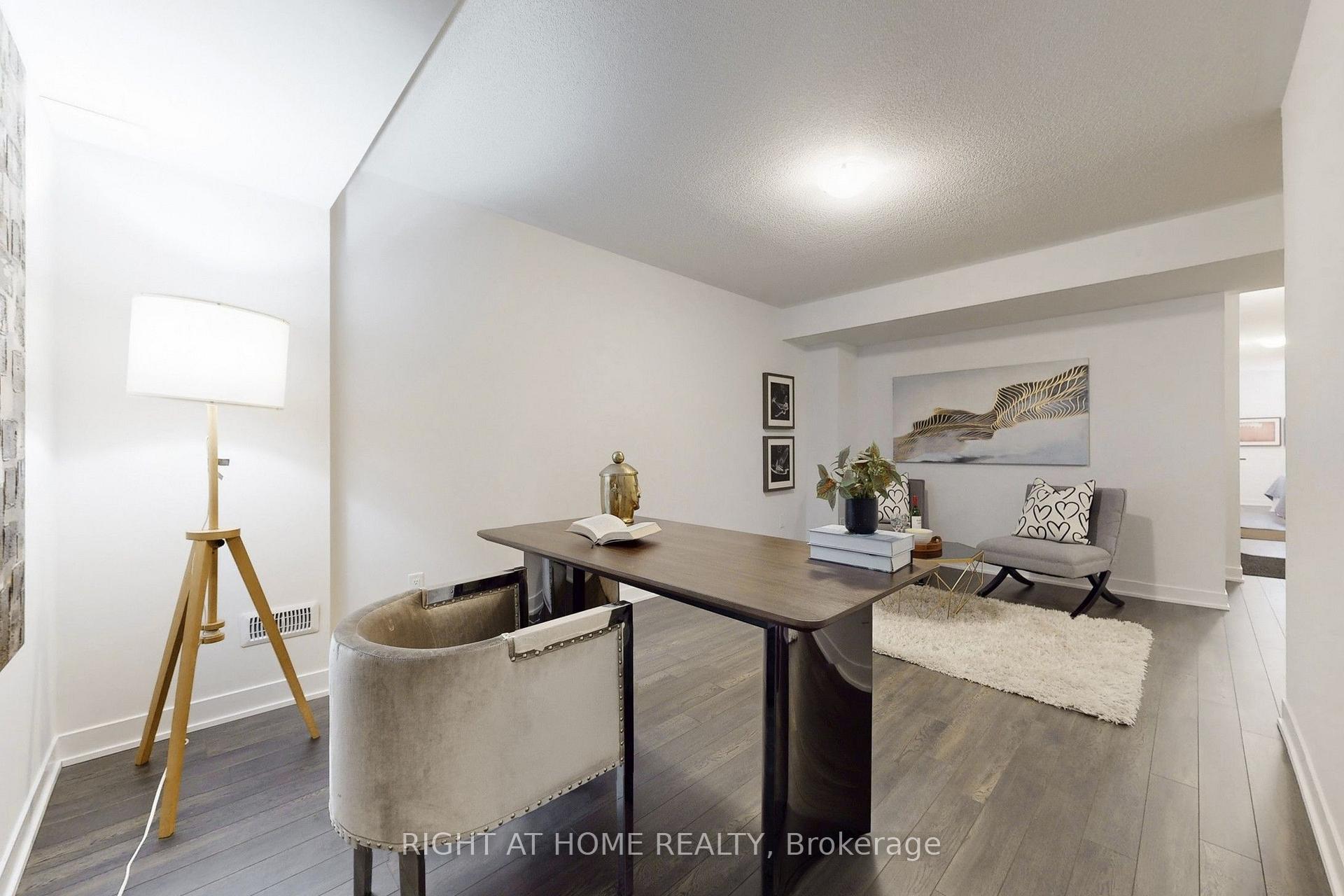 Photo 39 of 154 Anna Russell Way, Markham, Unionville — HOMEH
