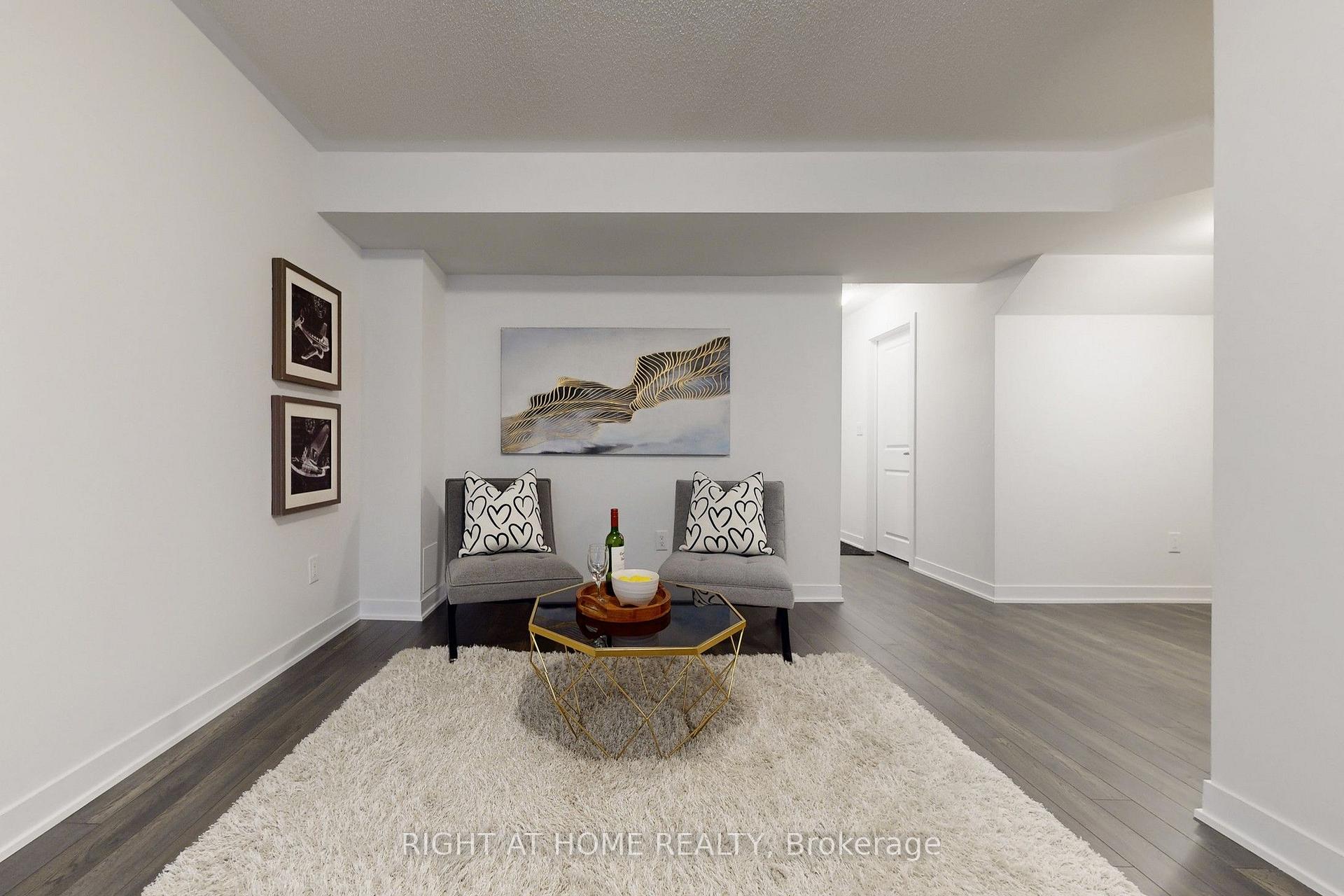Photo 40 of 154 Anna Russell Way, Markham, Unionville — HOMEH
