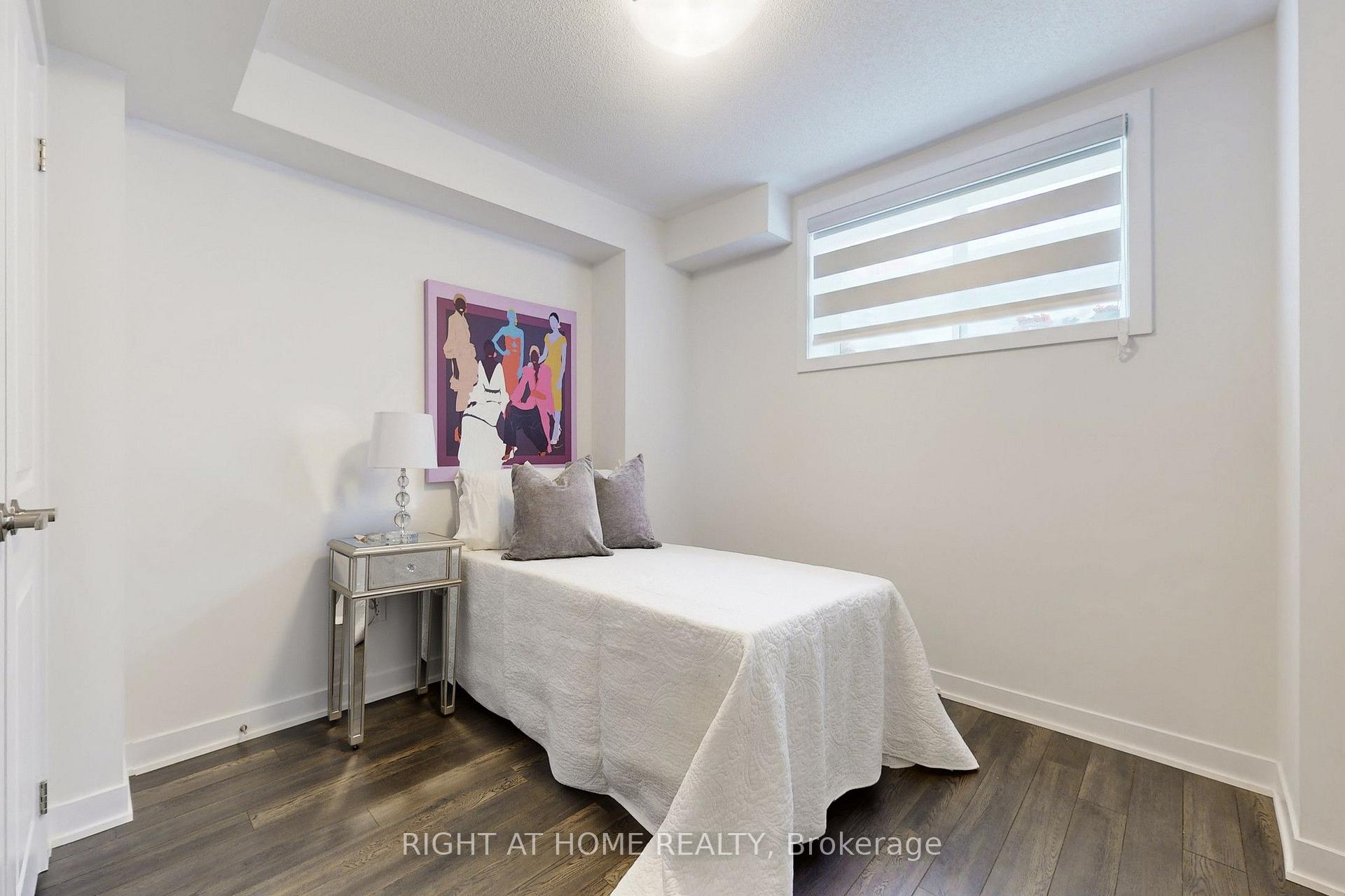 Photo 45 of 154 Anna Russell Way, Markham, Unionville — HOMEH