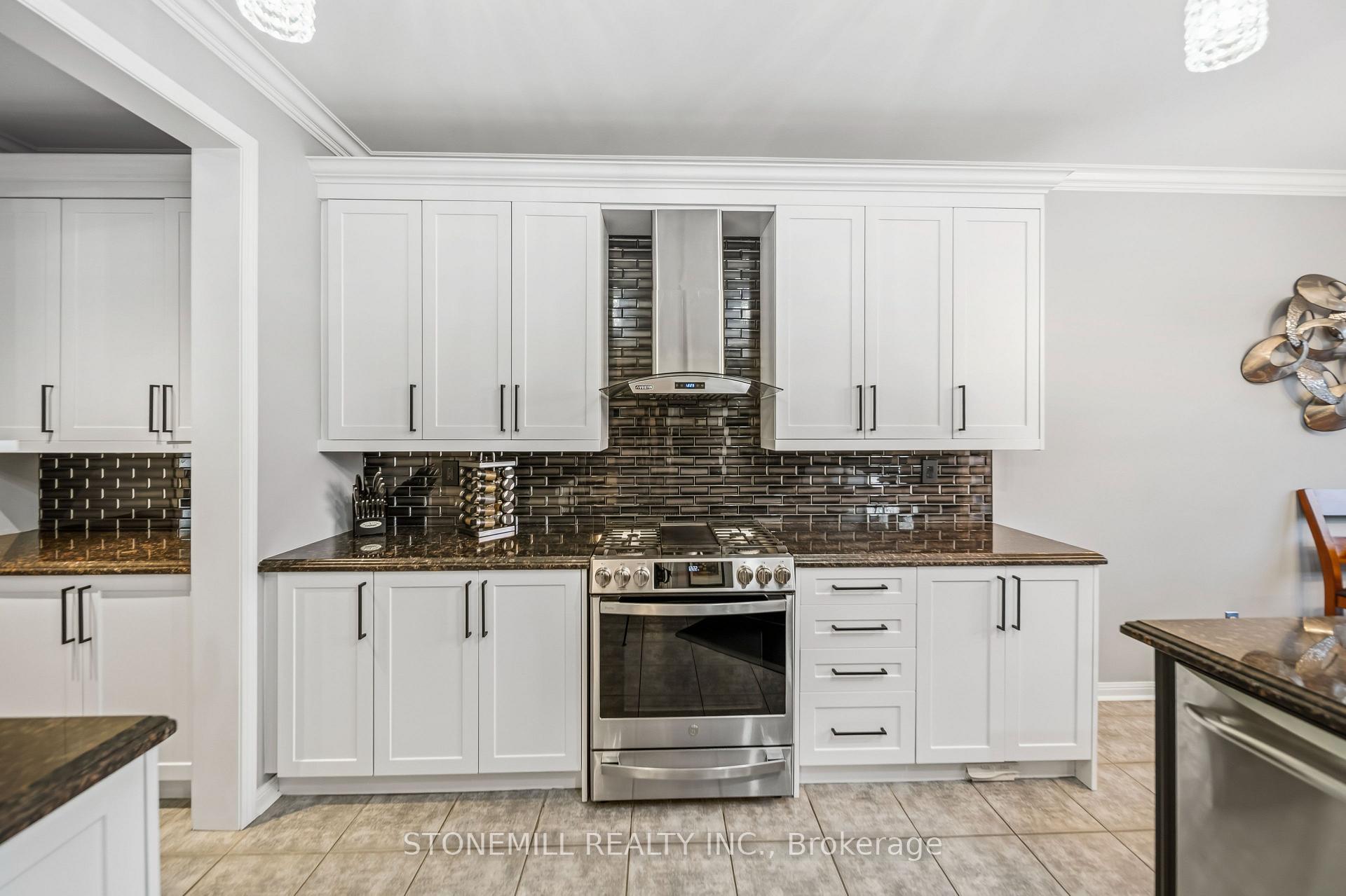 Photo 9 of 1661 Dempsey Crescent, Milton, Beaty — HOMEH