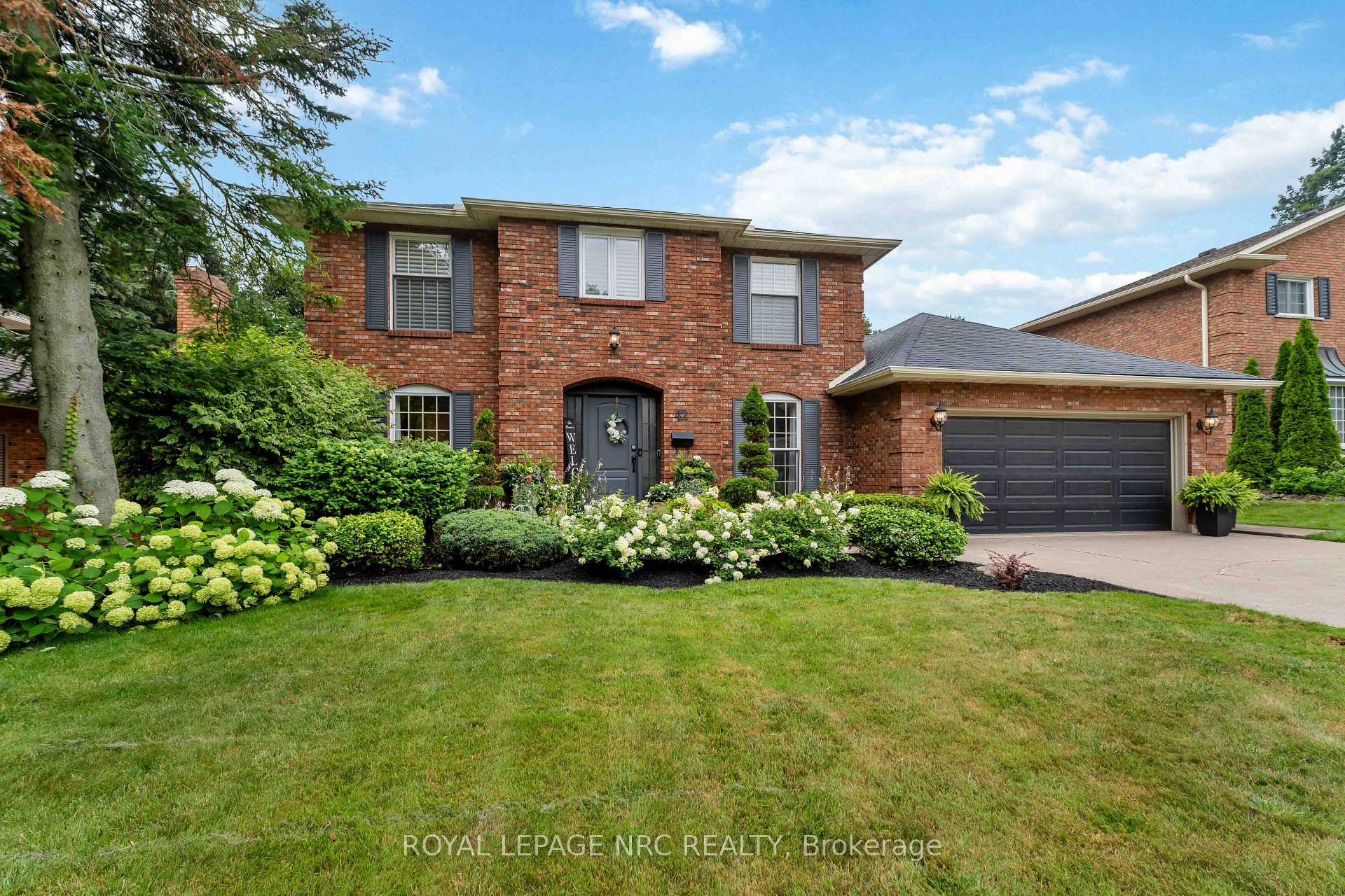 Photo 3 of 42 Foresthill Crescent, Pelham, Fonthill — HOMEH