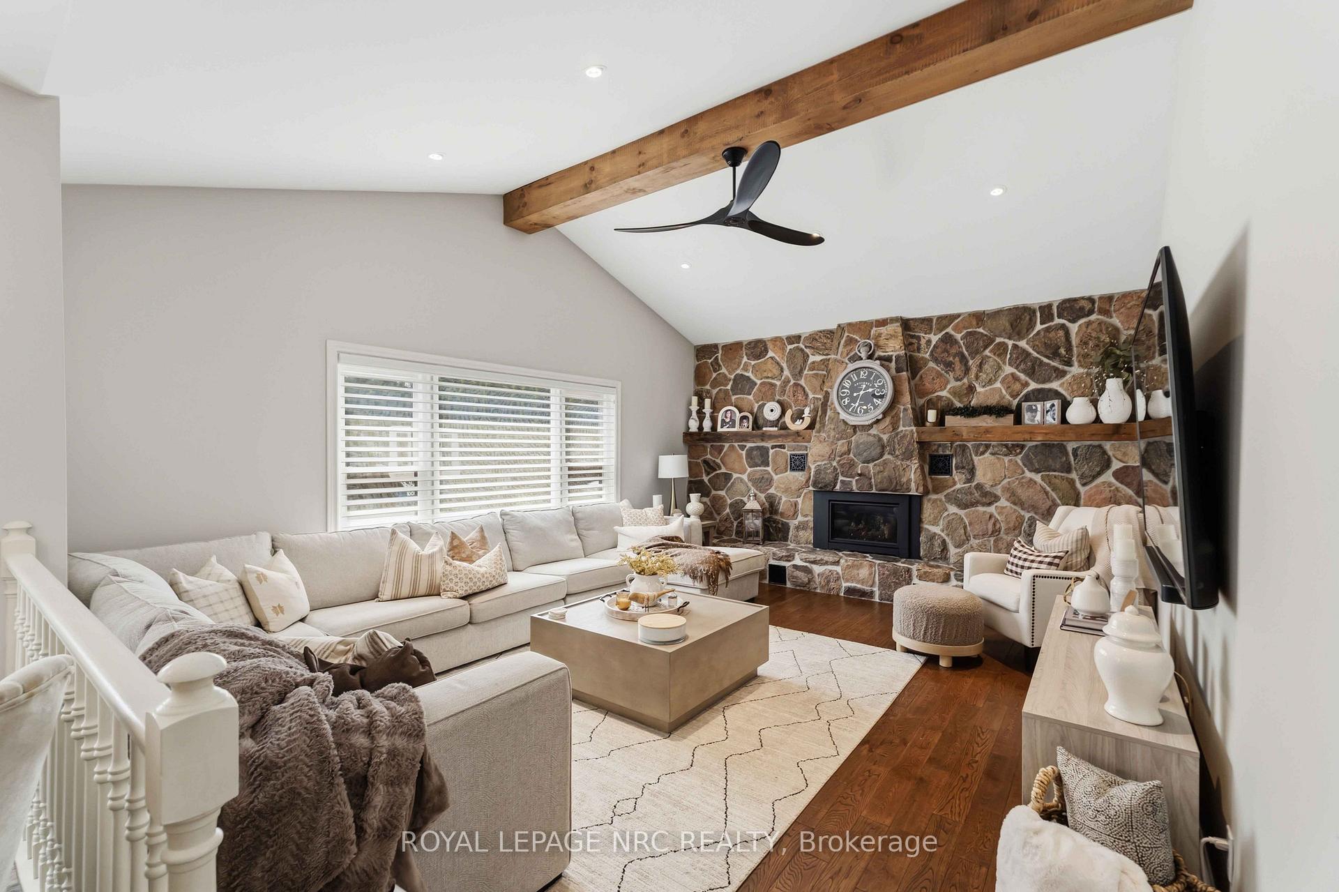 Photo 7 of 42 Foresthill Crescent, Pelham, Fonthill — HOMEH